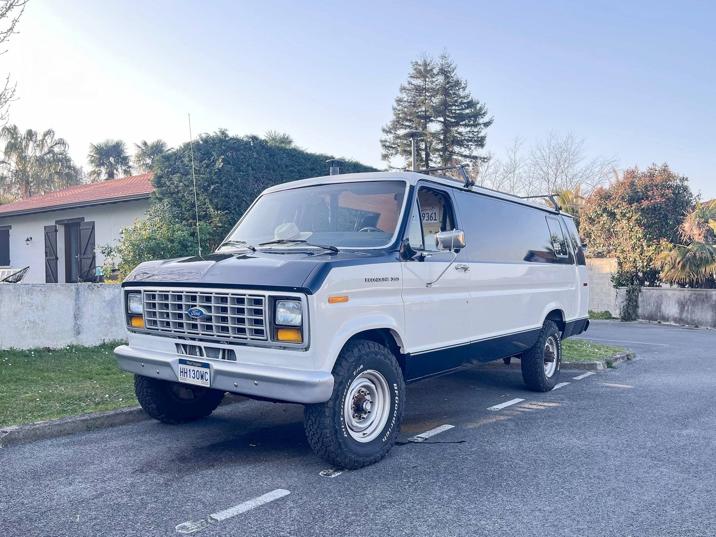 Sun Living Econoline