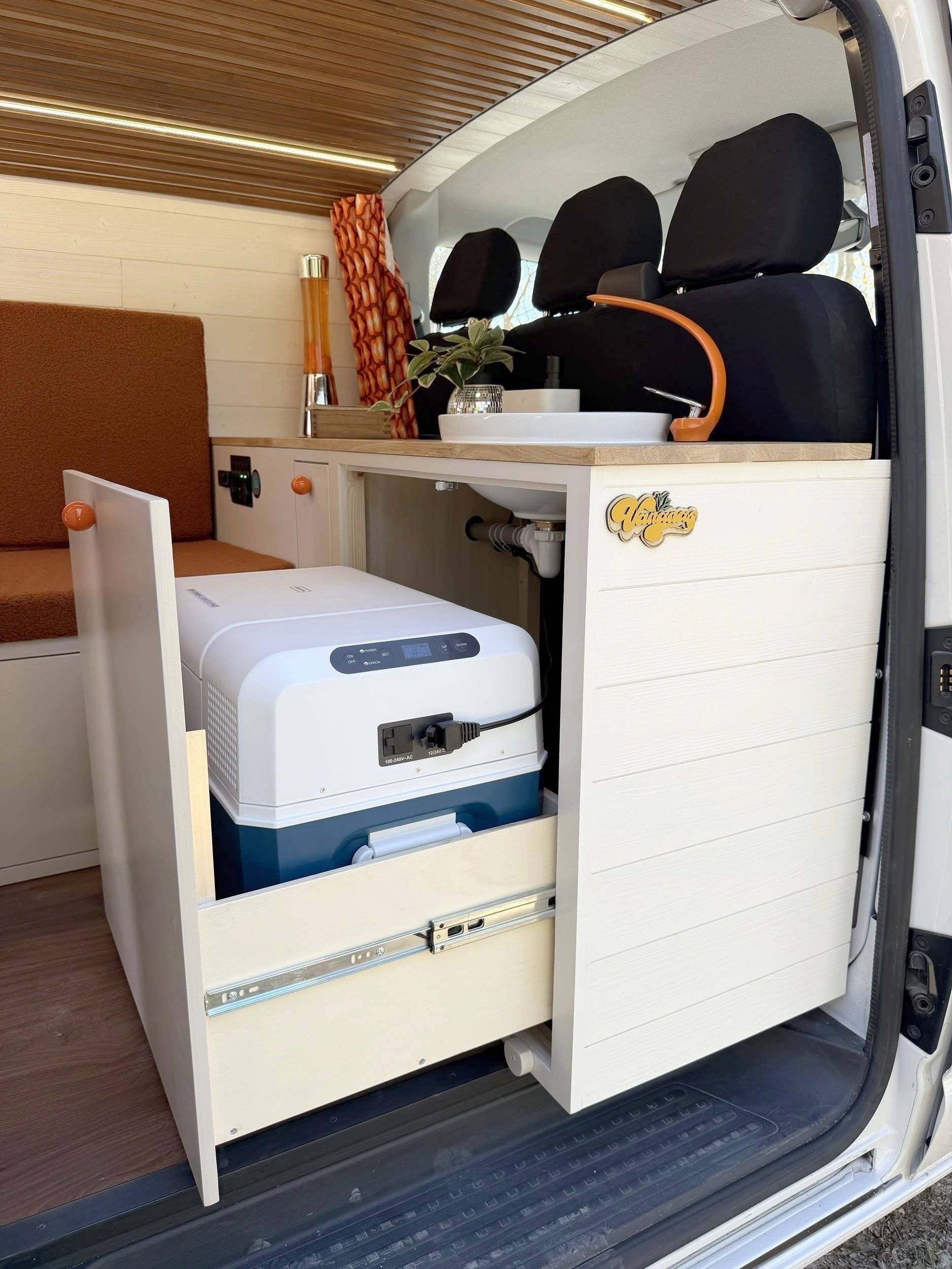 Volkswagen T6 2 l TDI 150 ch