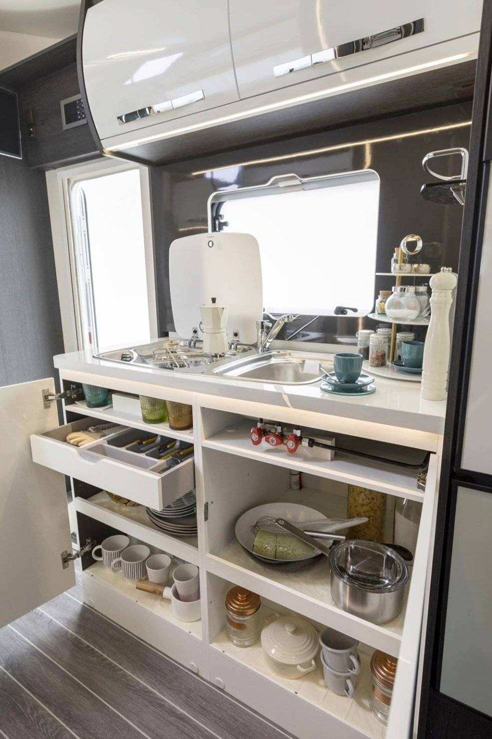 Roller Team Kronos 279 M 2.3 140 CV