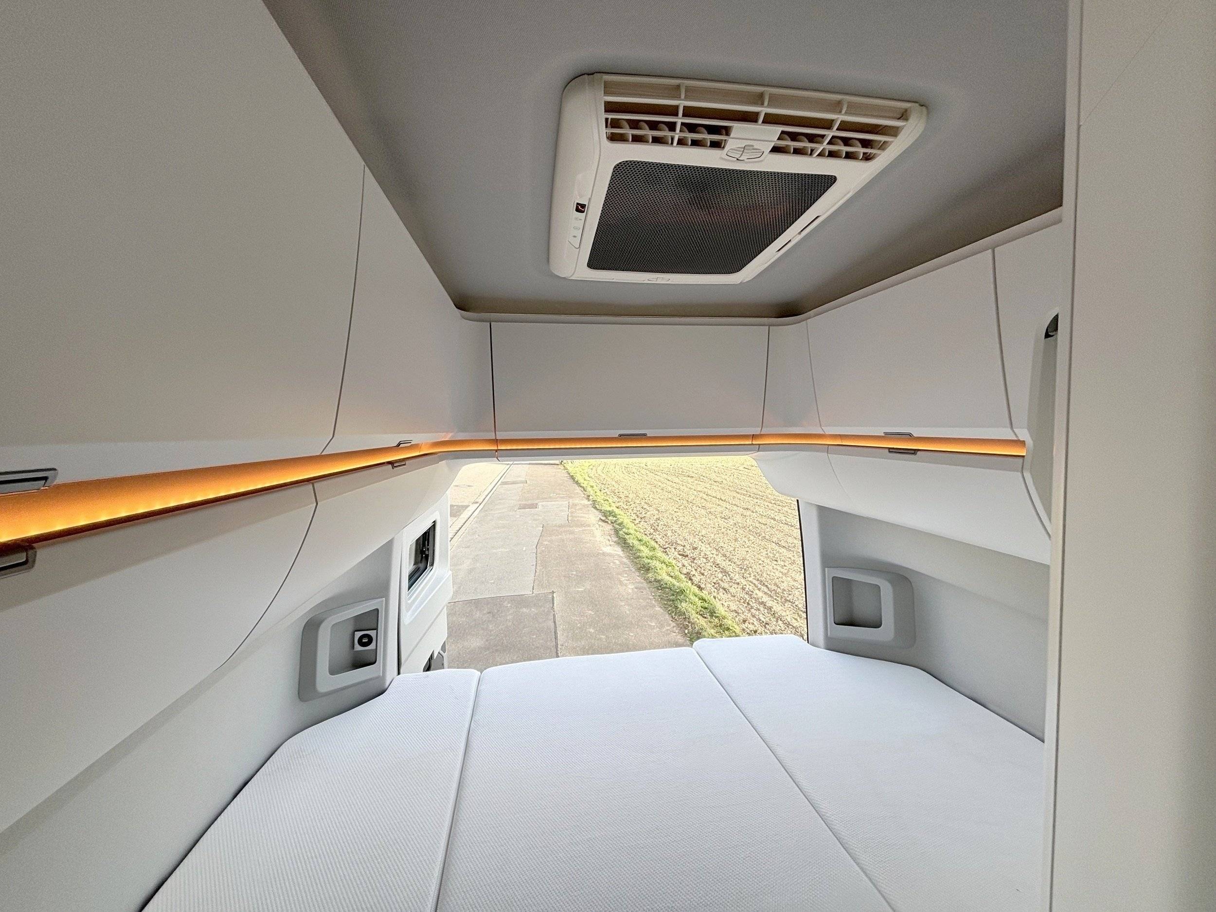 Volkswagen Volkswagen Grand California 600