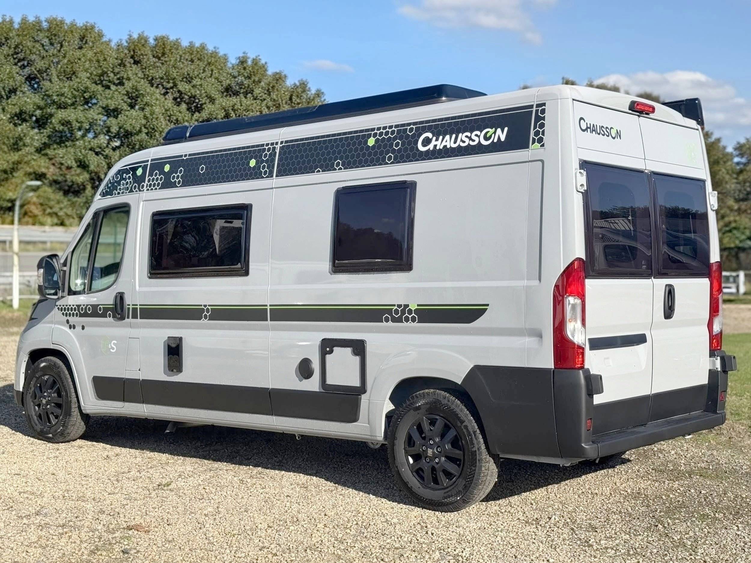 Chausson F&S line