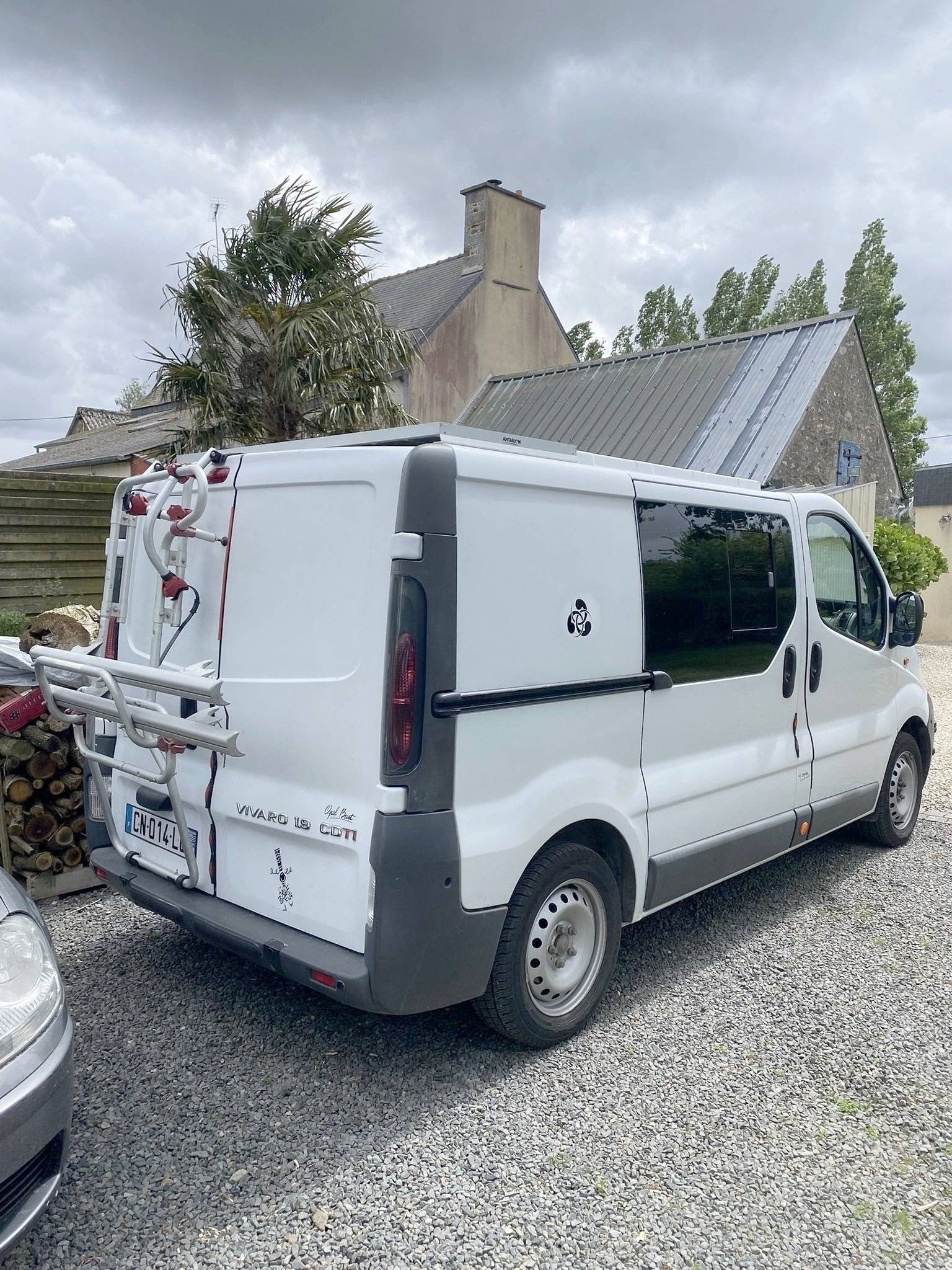 Armorique Van Vivaro 1,9 CDTI 100cv