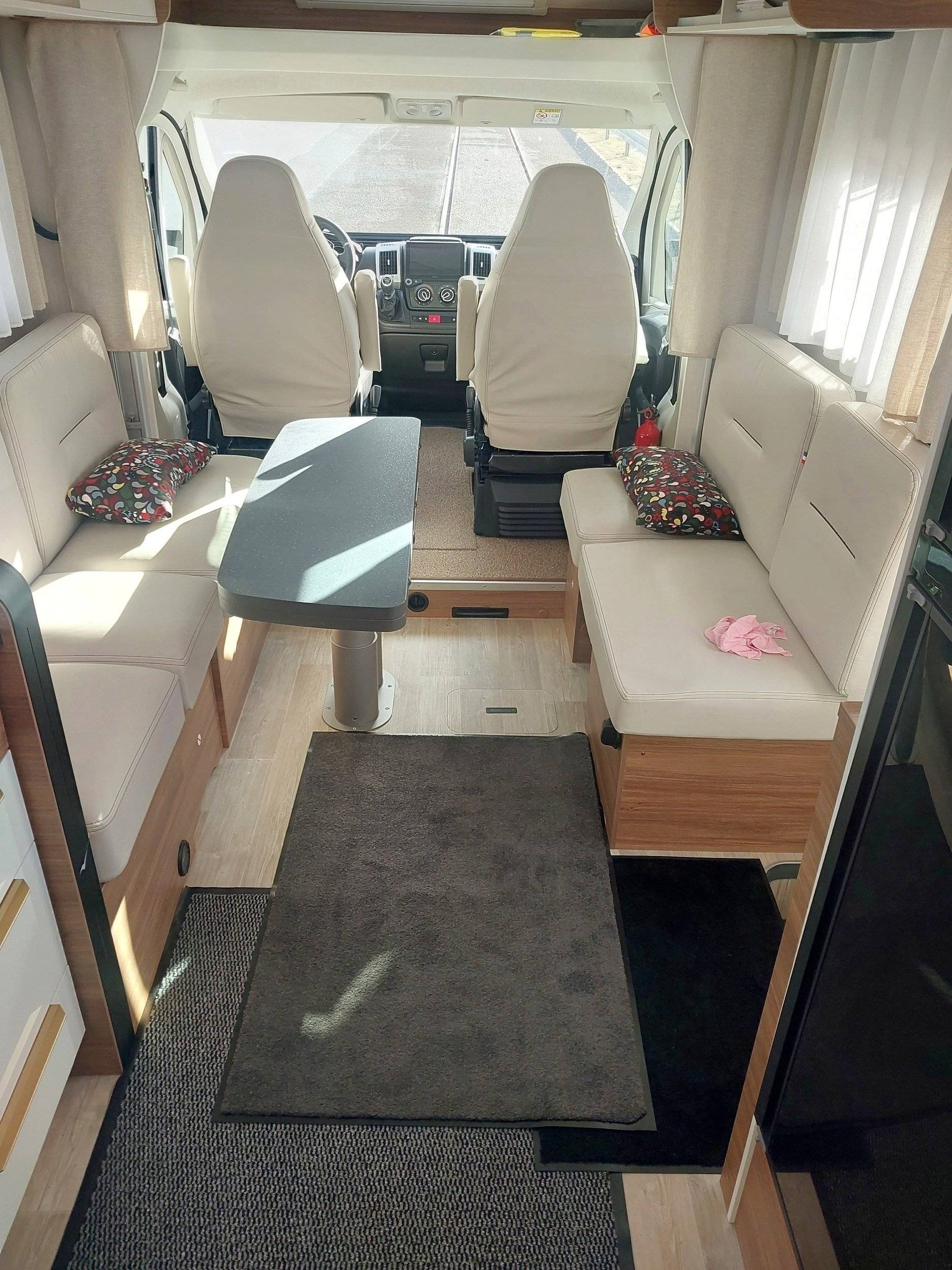 Pilote Expression D 696 