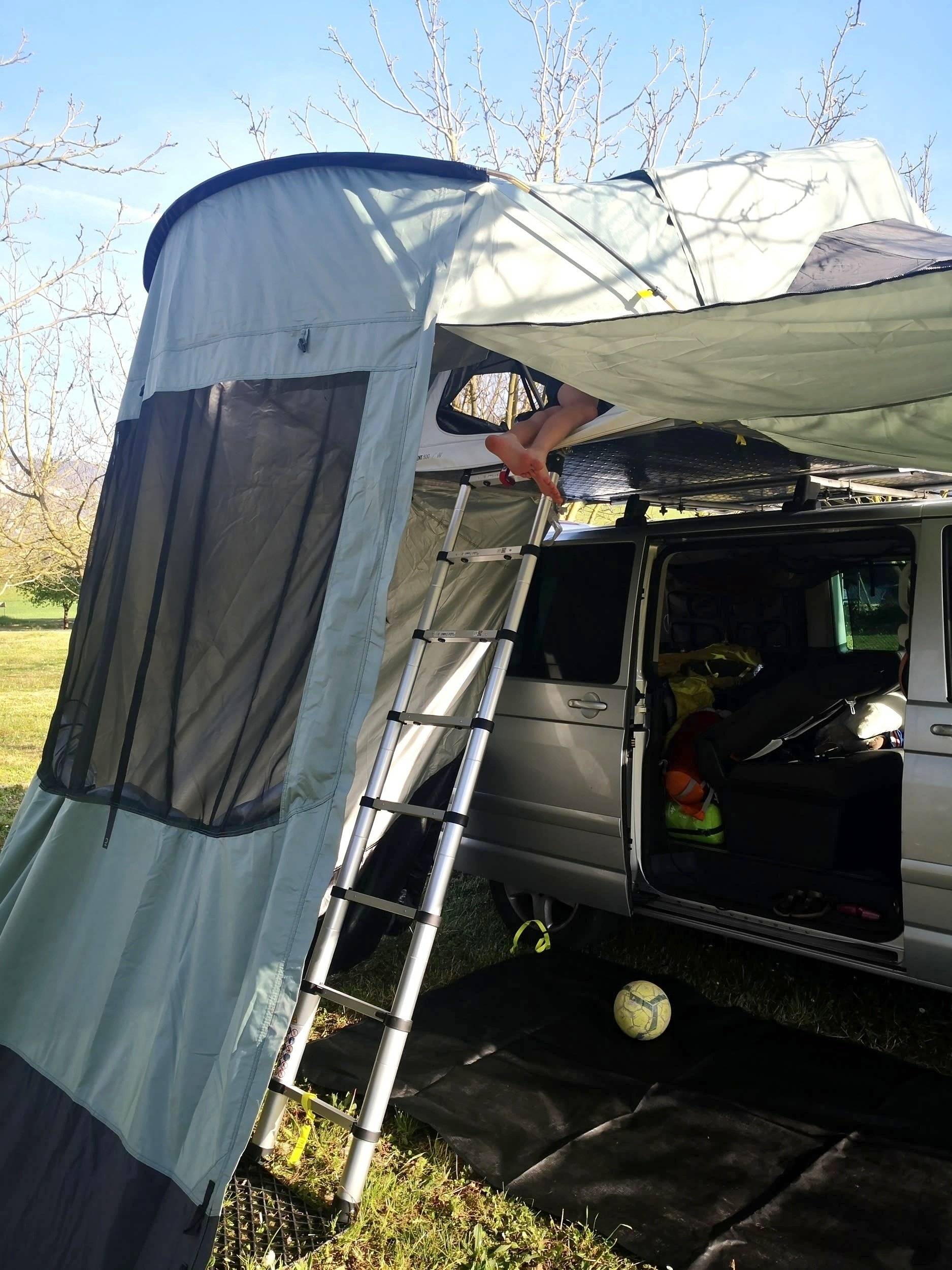 Volkswagen T5 2,5 l 130 ch