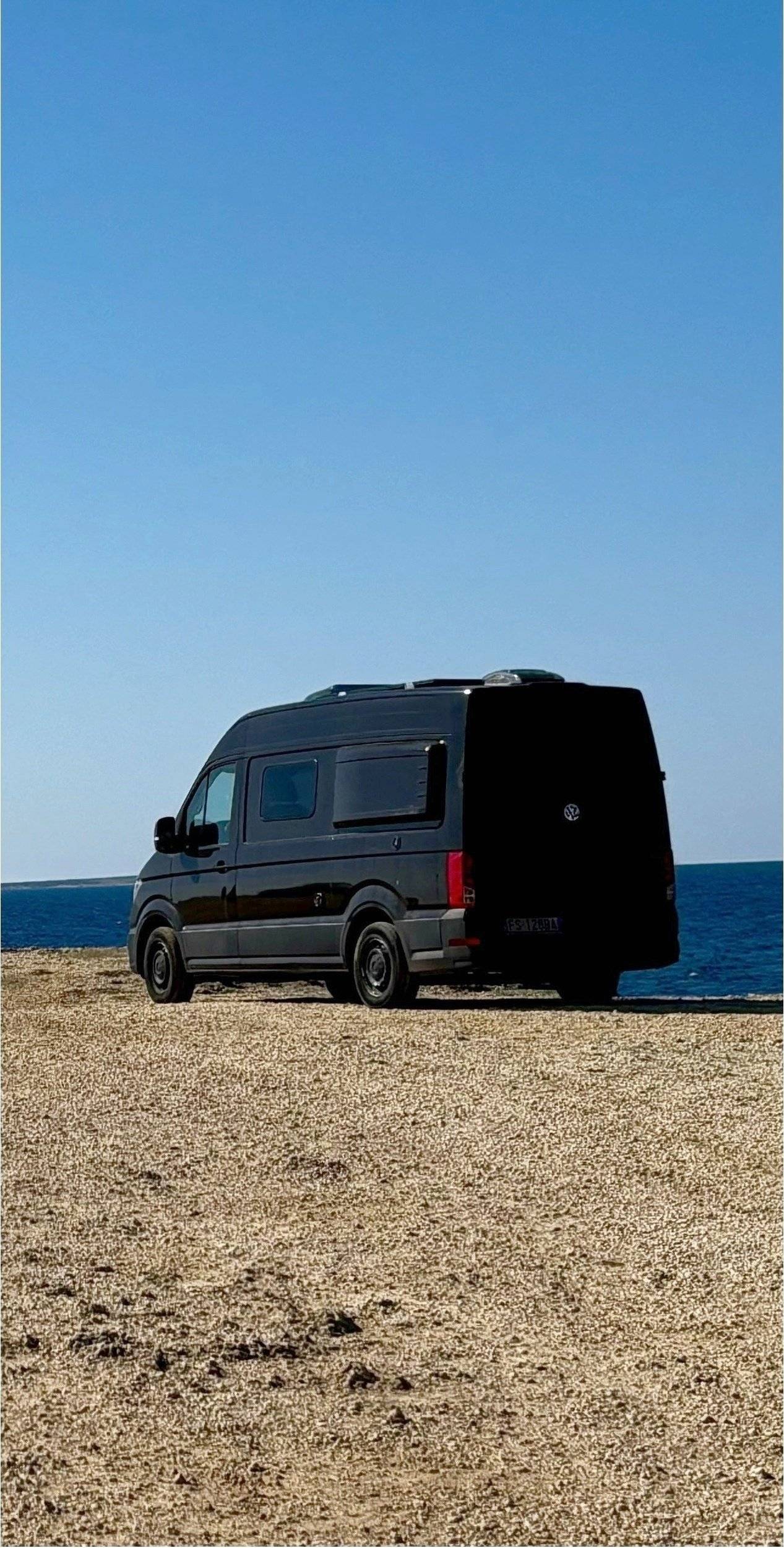 Vista frontale a ¾ Volkswagen 2,0 l 140 ch - Yescapa