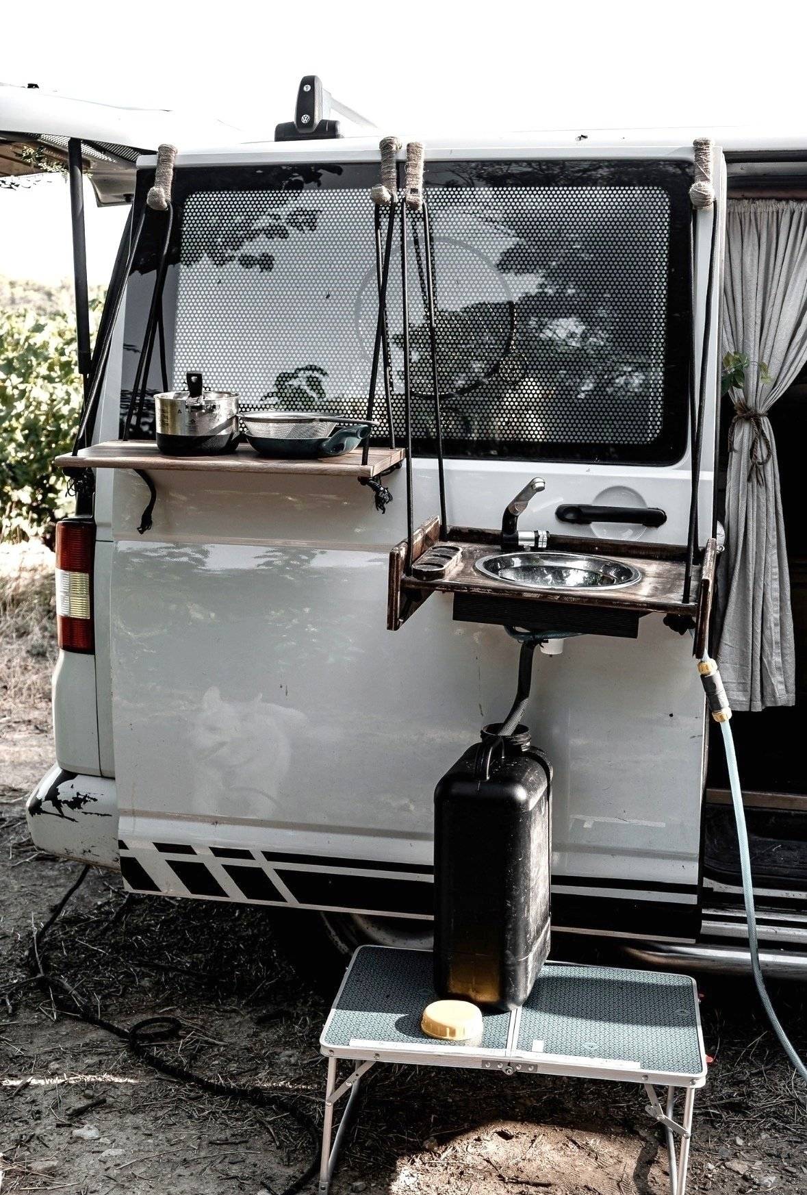 Volkswagen T5 2 l 102 ch