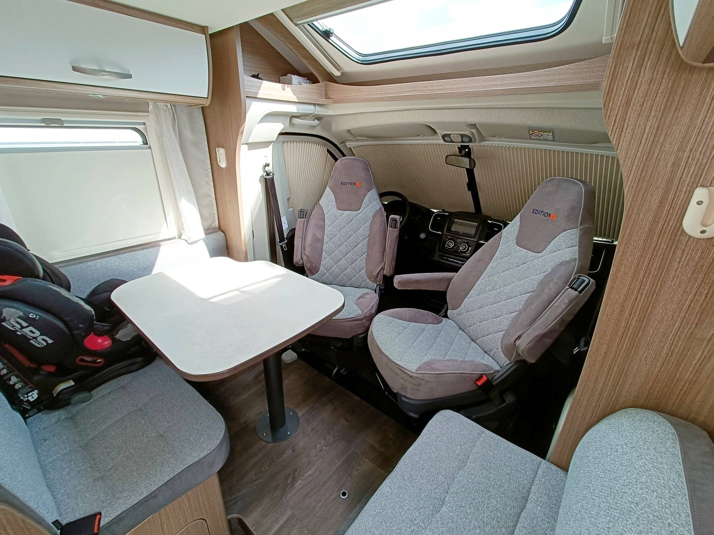 Comedor Fiat Fiat 2.2 140CV MY2022 - Yescapa