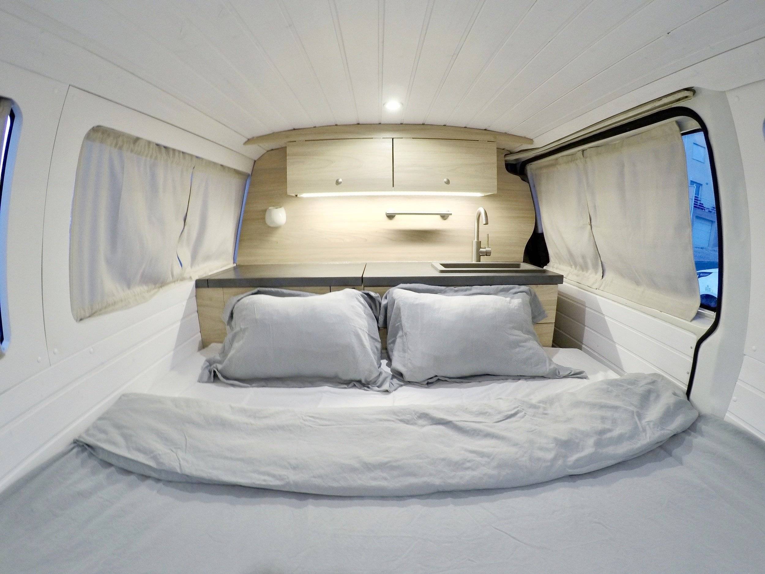 Luxy VW T4 Insurance &amp; All KM incl | MyVan Portugal