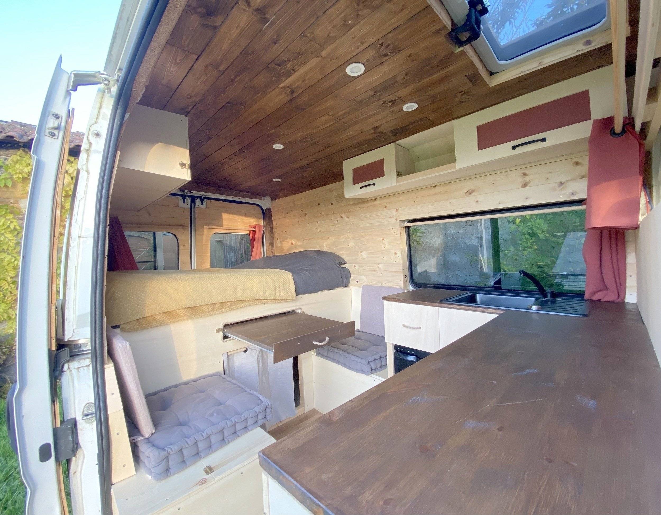 Menjador Fiat Ducato 2,3 l Multijet 130 ch. - Yescapa