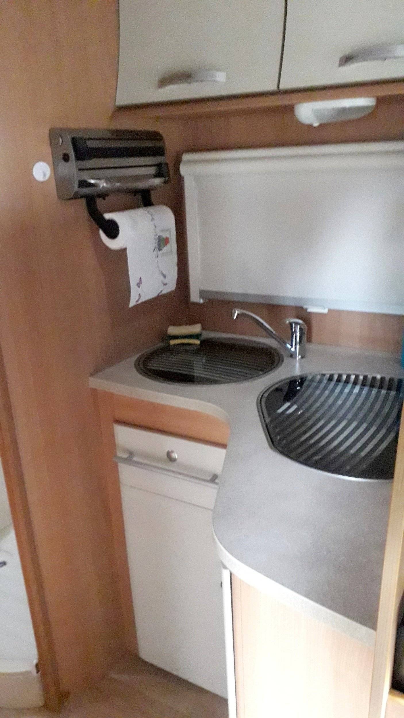 Kitchen Ford ford transit - Yescapa