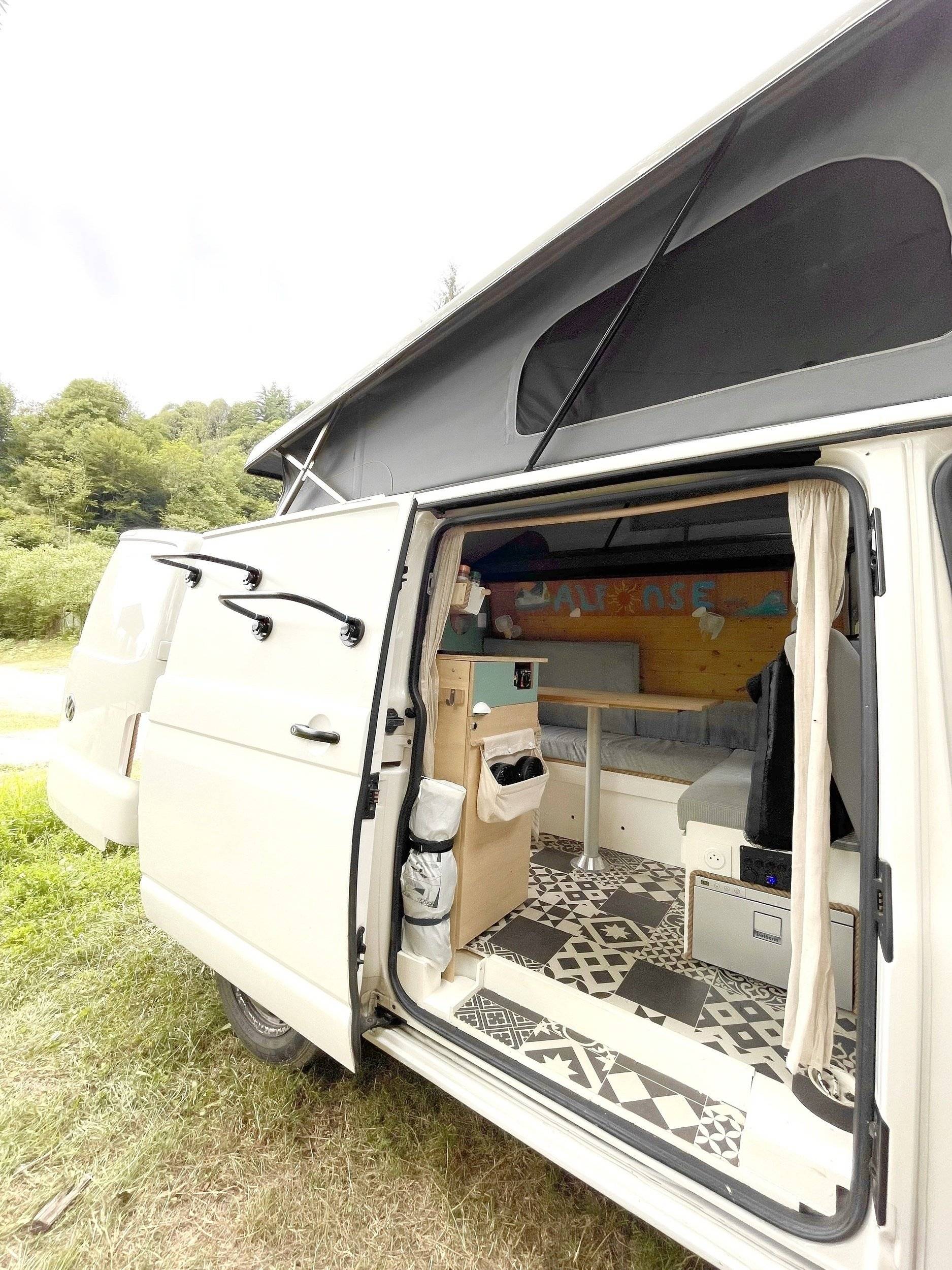 Coin repas Volkswagen - Yescapa