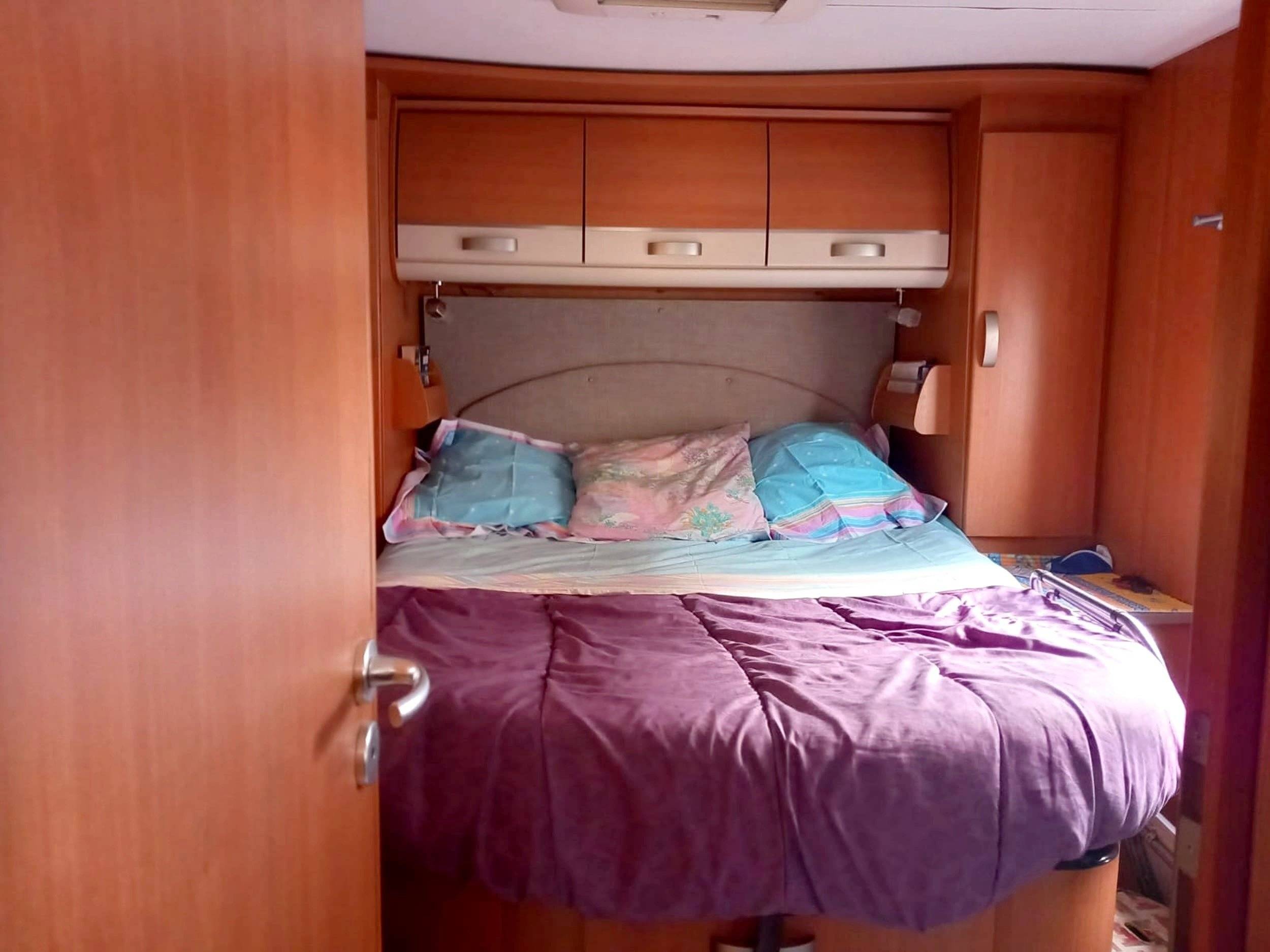 Pilote P736  aventura