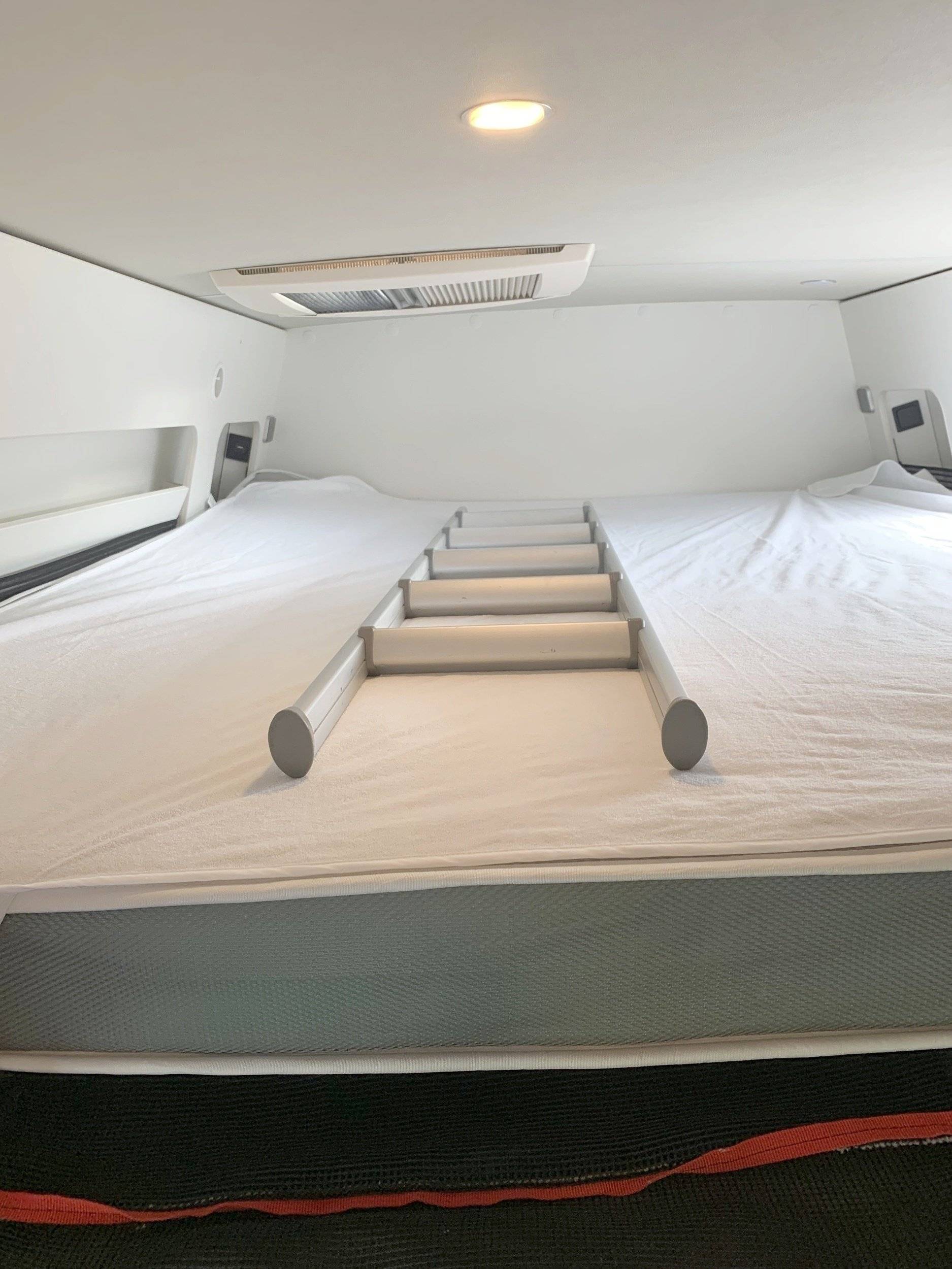 slaapplaatsen Fiat FIAT DUCATO - Yescapa