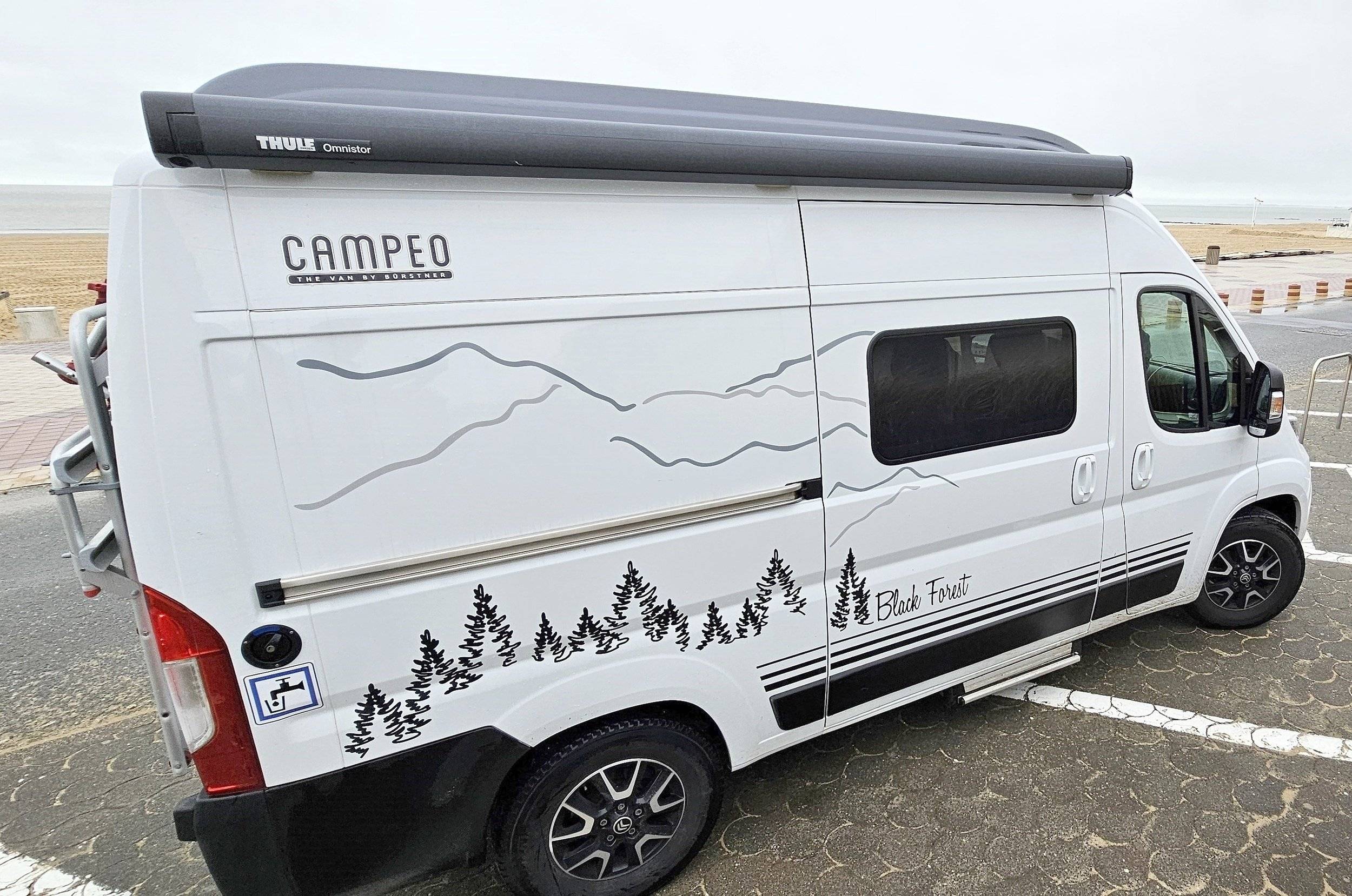 Bürstner Campeo Black Forest