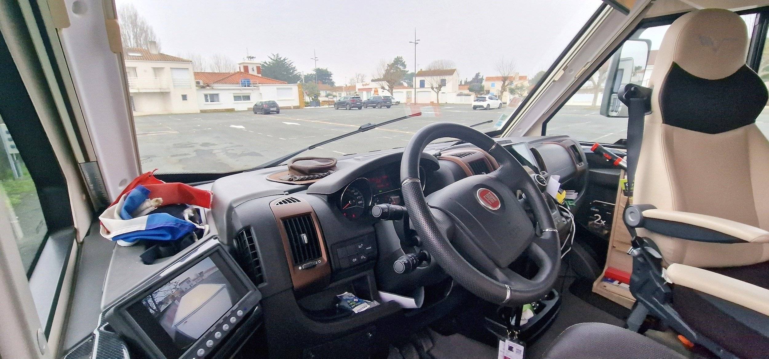 Mobilvetta mobilvetta kline yacht 90