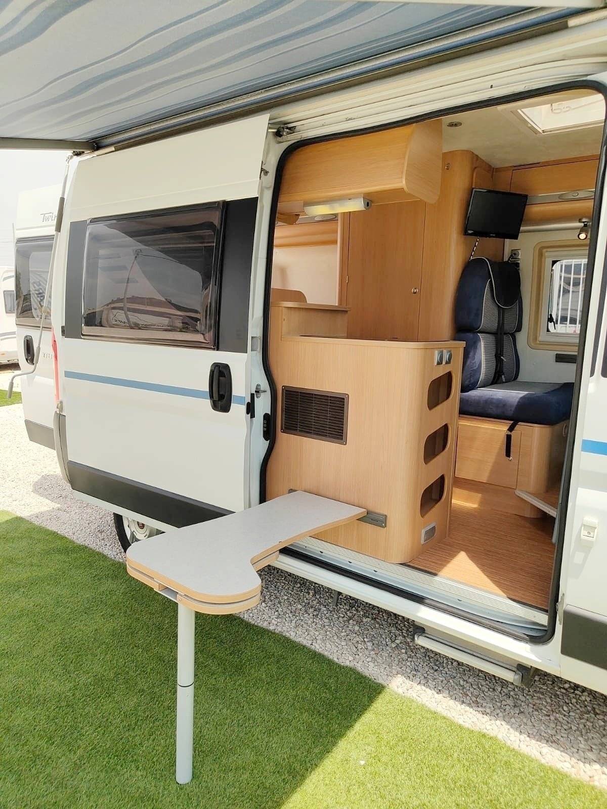Adria Twin Sp