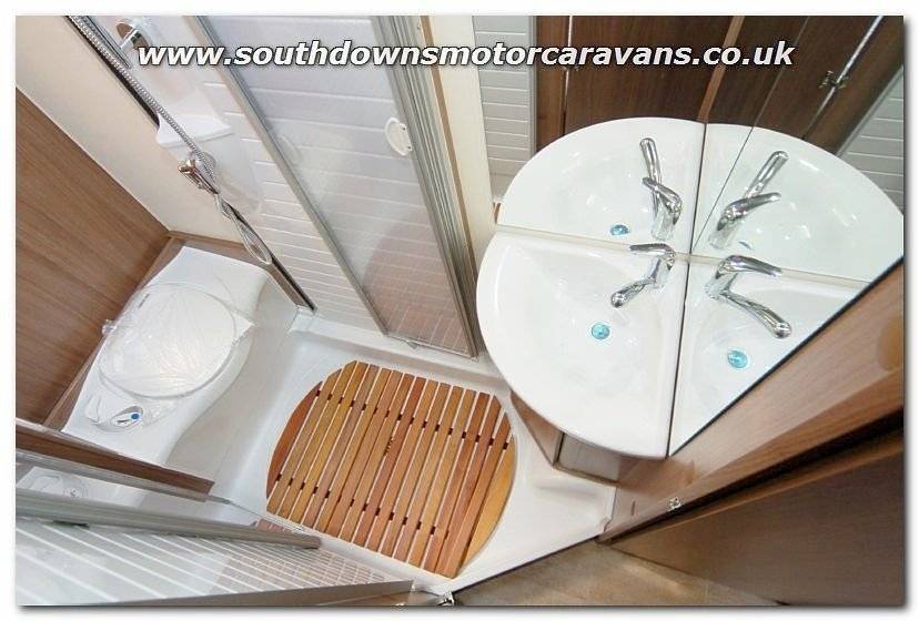 Bürstner IXEO It700