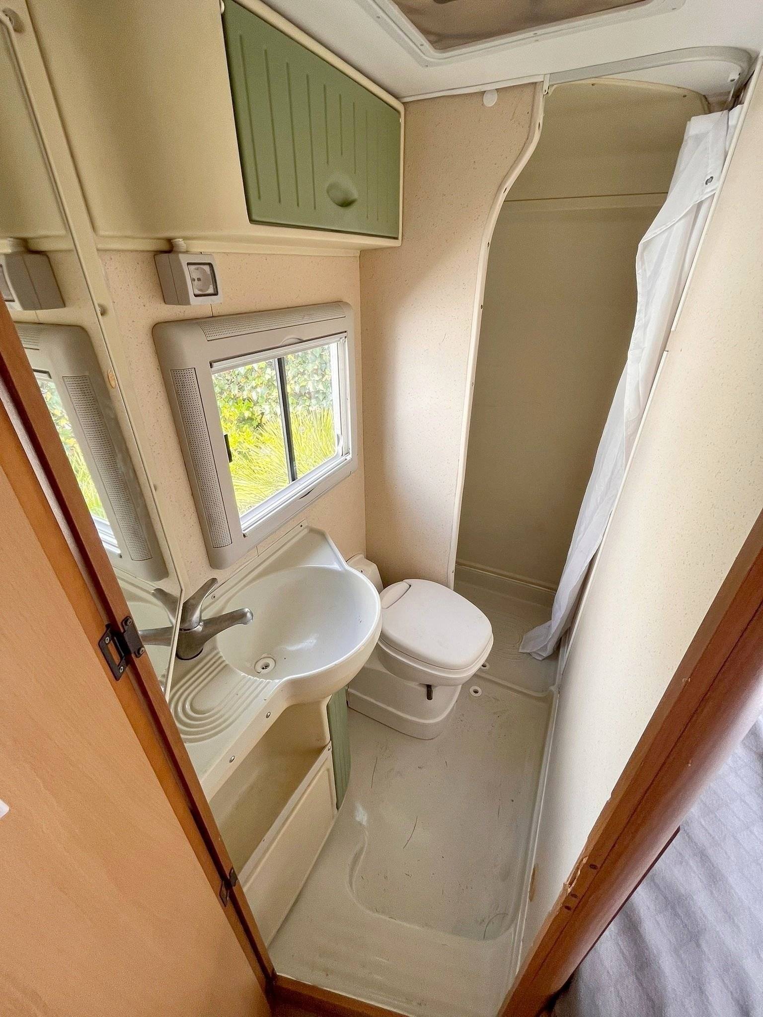 Mobilvetta mobilvetta kline yacht mh85