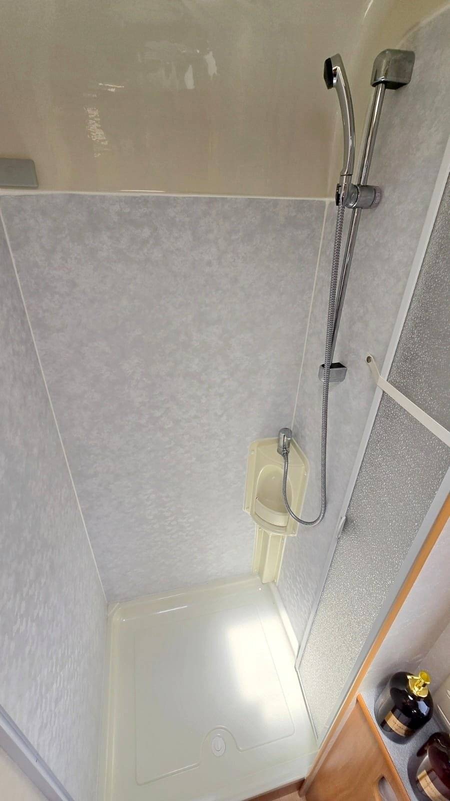 Adria Adriatik 655 sp coral 2.8