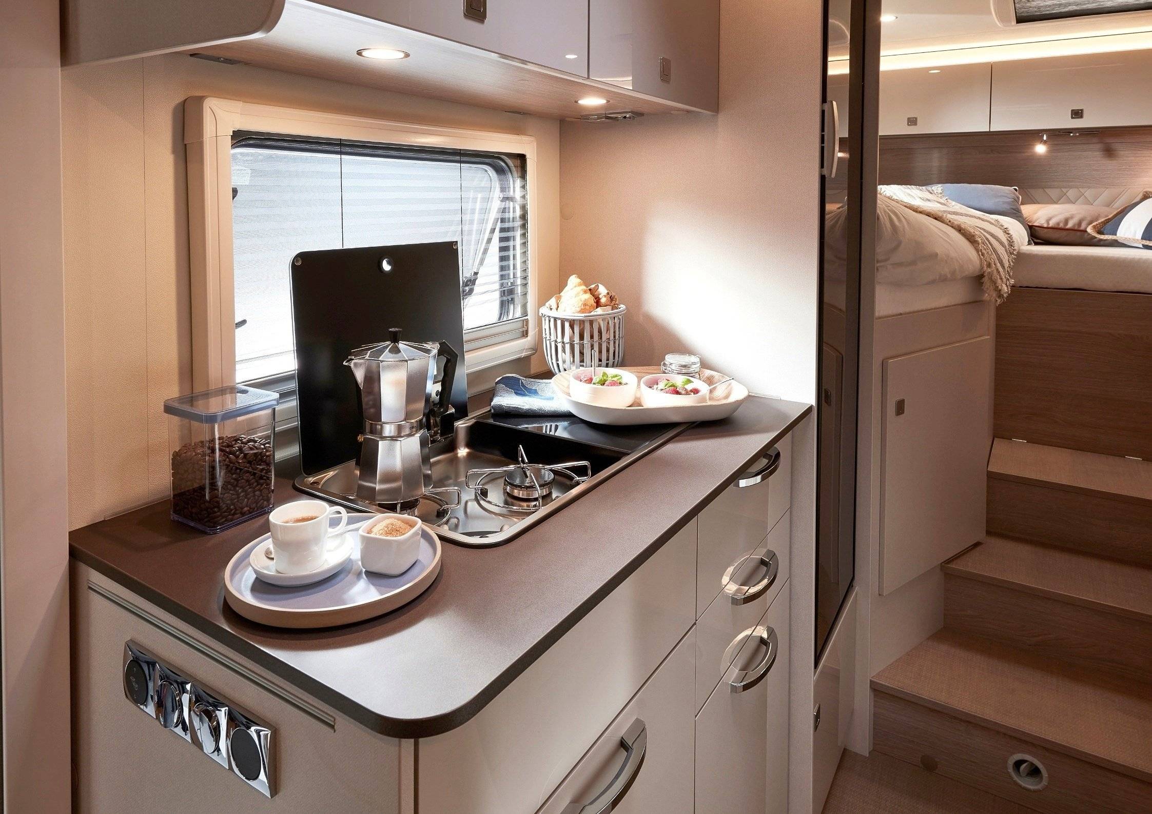 Bürstner Linéo T690