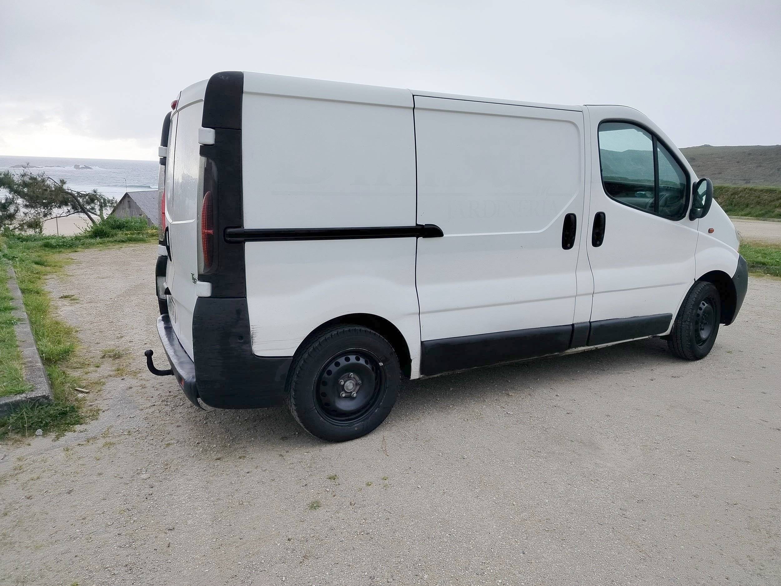 Renault Trafic 1,9 dci 80 cv