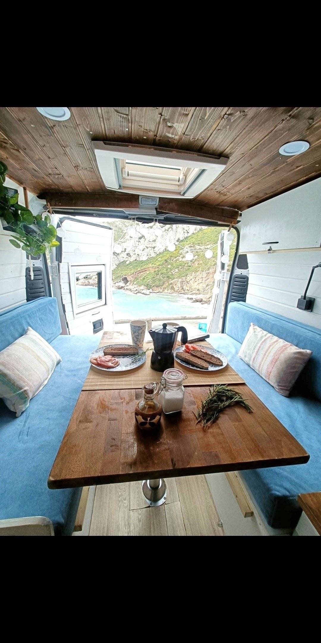 Coin repas Fiat Ducato 2,3 l Multijet 130 ch. - Yescapa