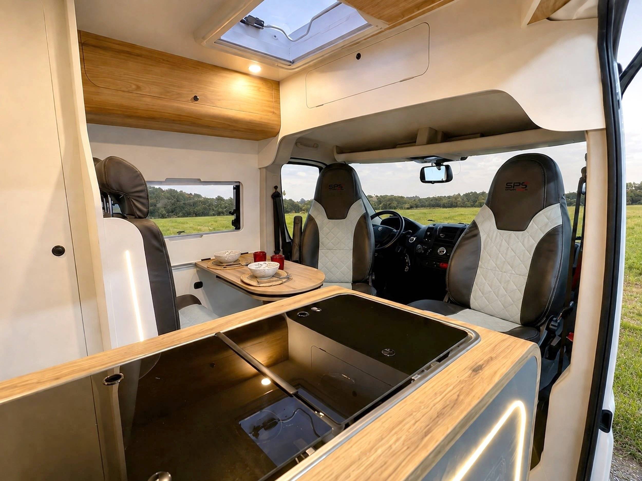 Coin cuisine Citroën Jumper BlueHDi 140 - Yescapa