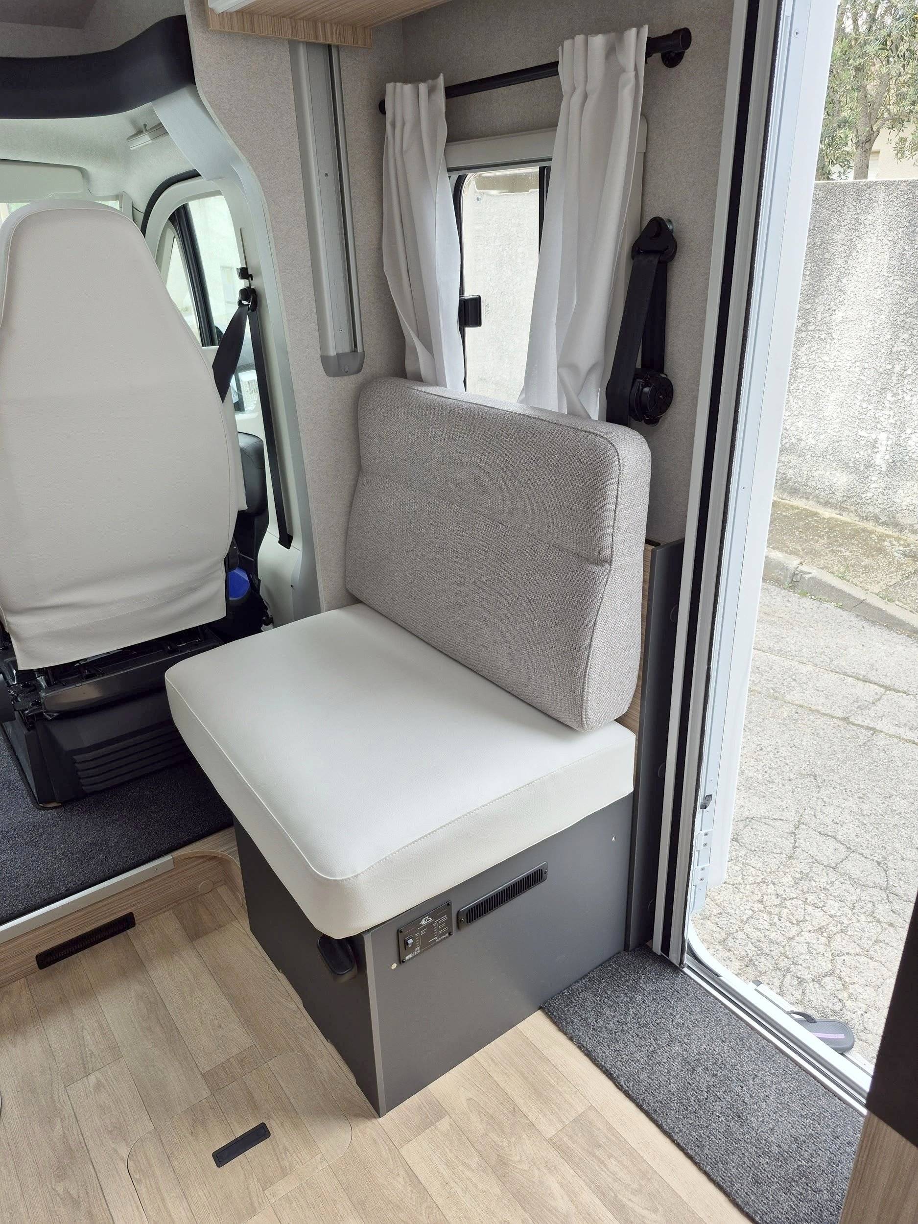 Pilote P740 C Essentiel