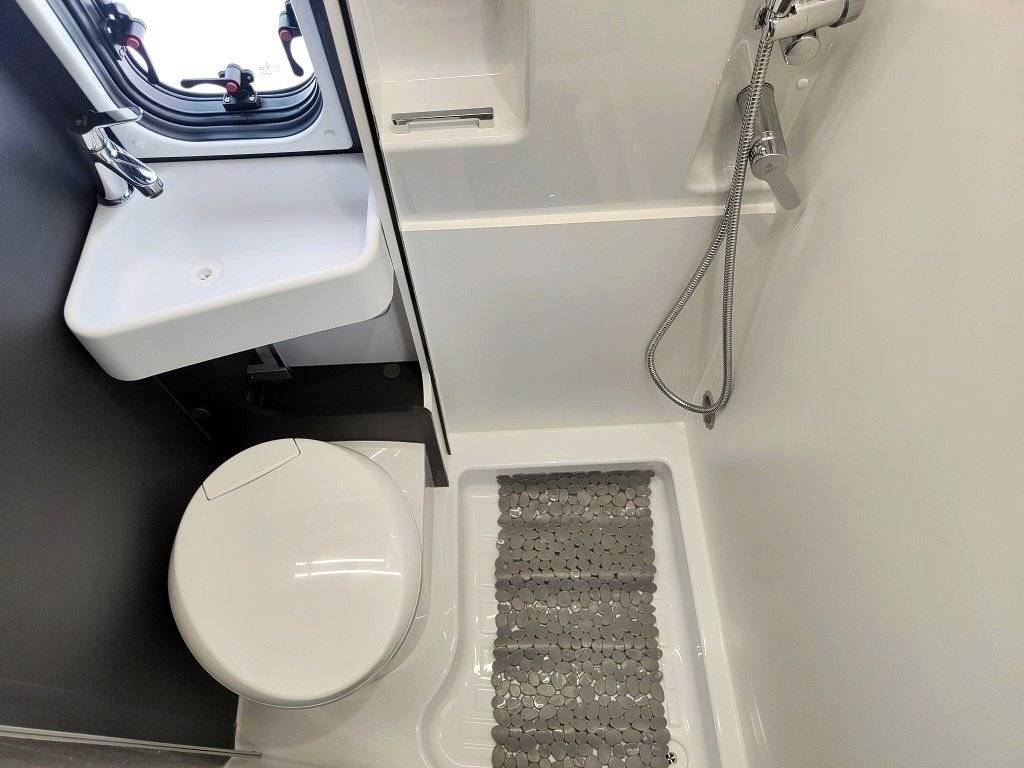 Mclouis MENFYS VAN 3 MAXI S-LINE (2)