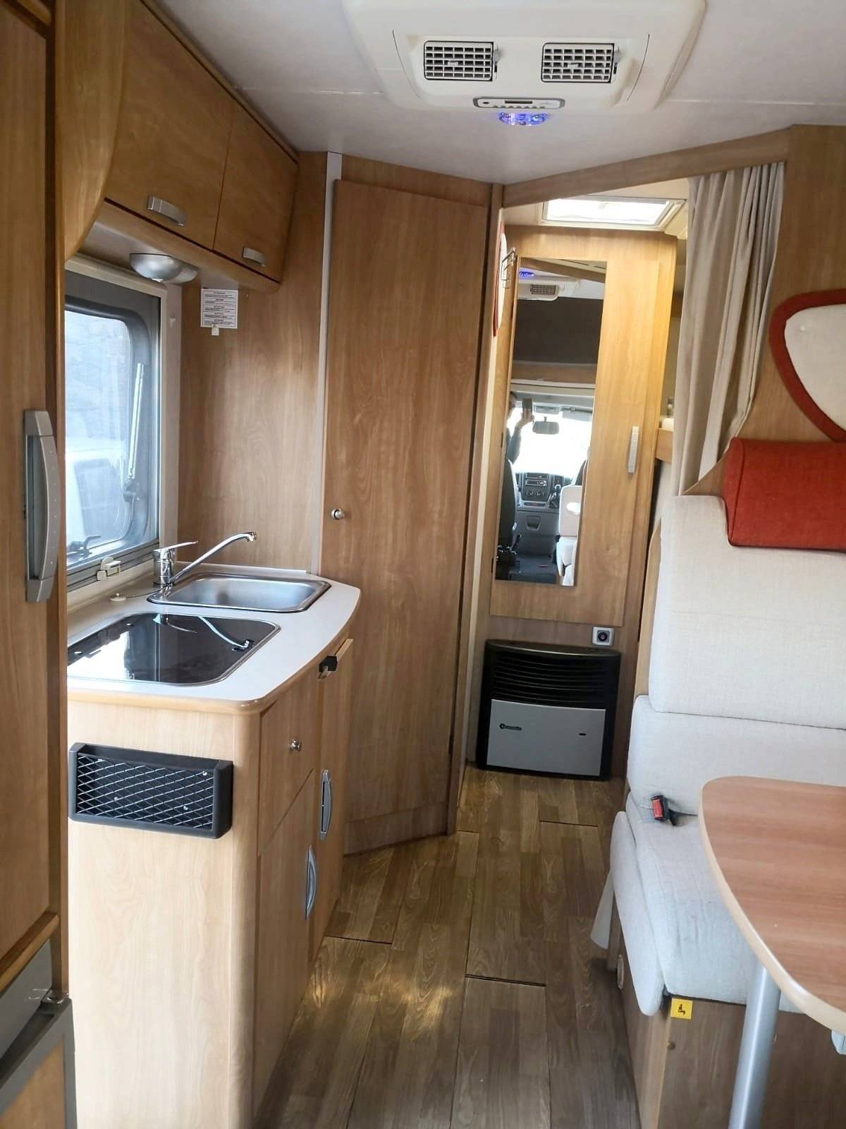 katamarano Ducato 2.3