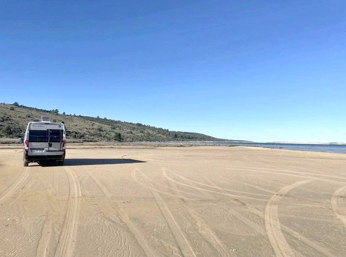 Font Vendôme Leader Camp