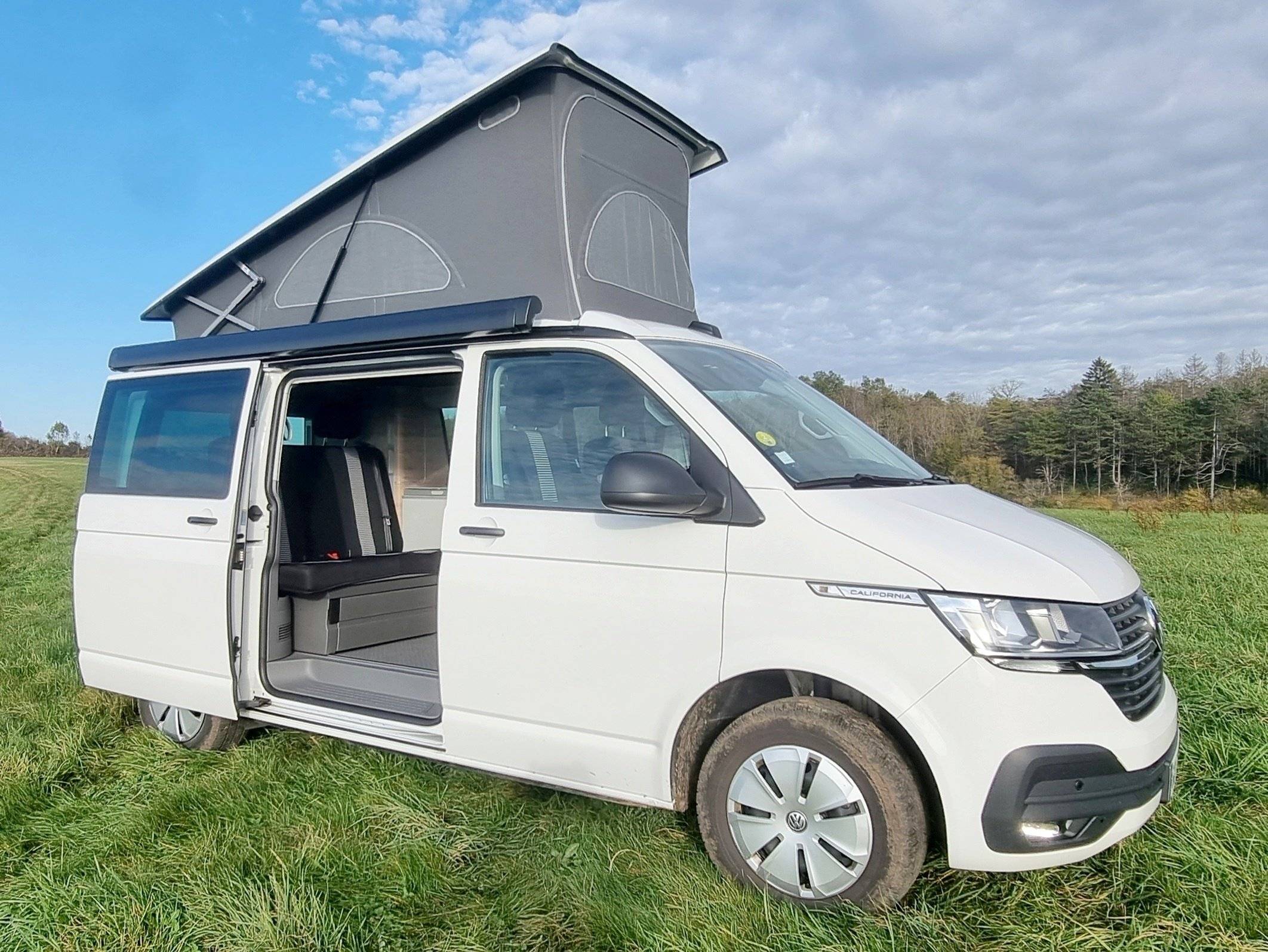 Volkswagen Volkswagen T6.1 California Coast