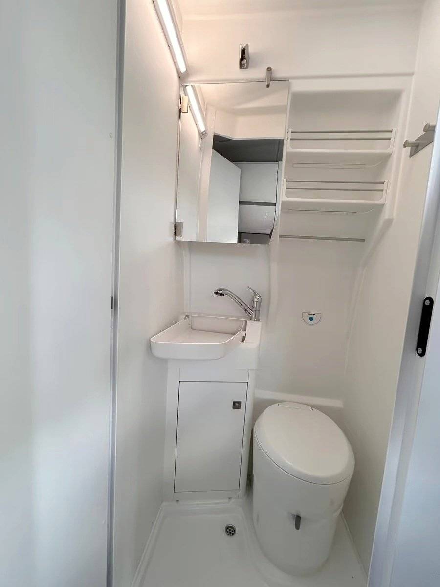 Volkswagen Volkswagen Grand California 600