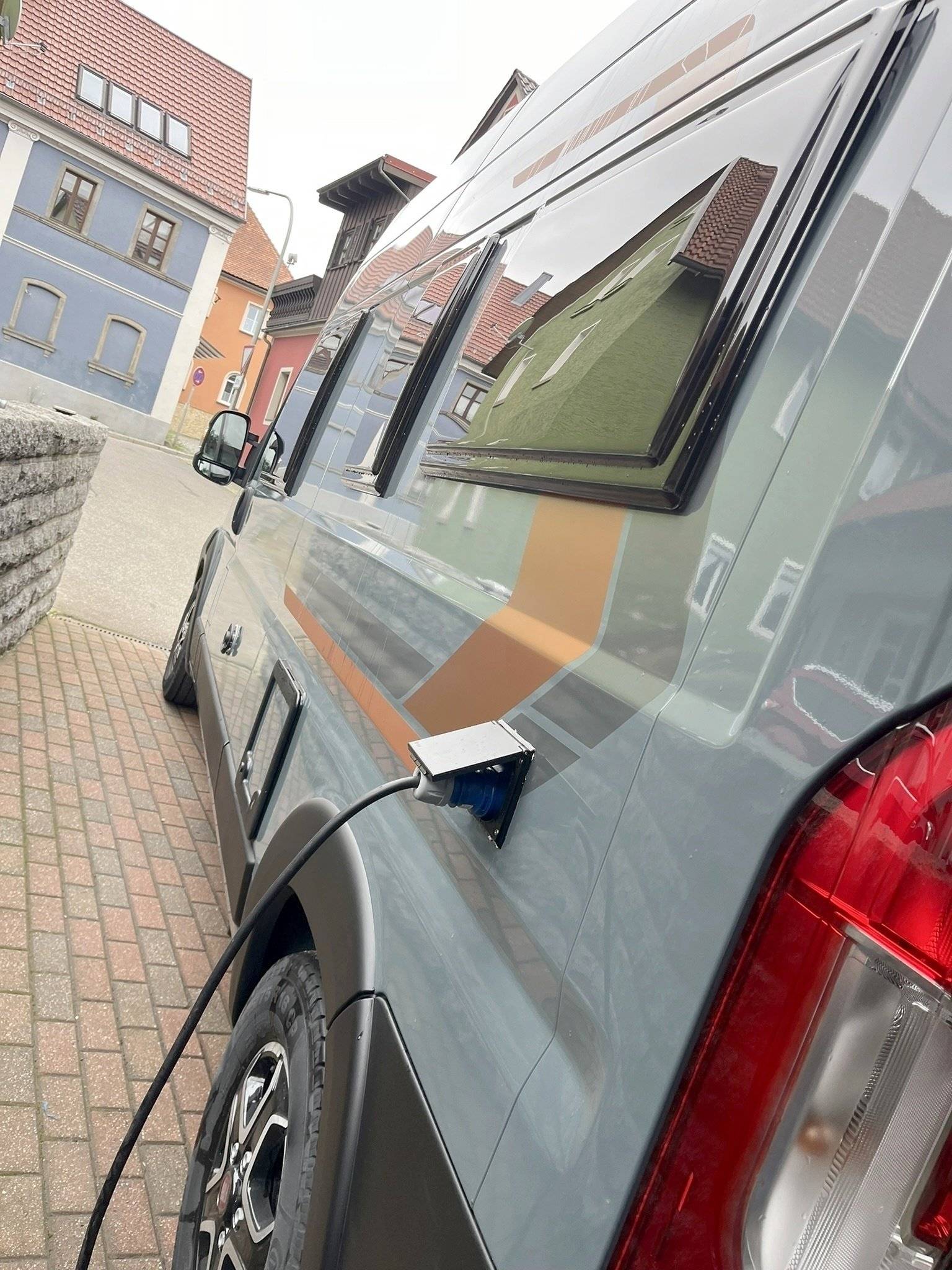 Weinsberg CaraBus 600 DQ