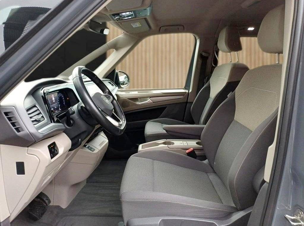 Poste de conduite Volkswagen Multivan T7 - Yescapa
