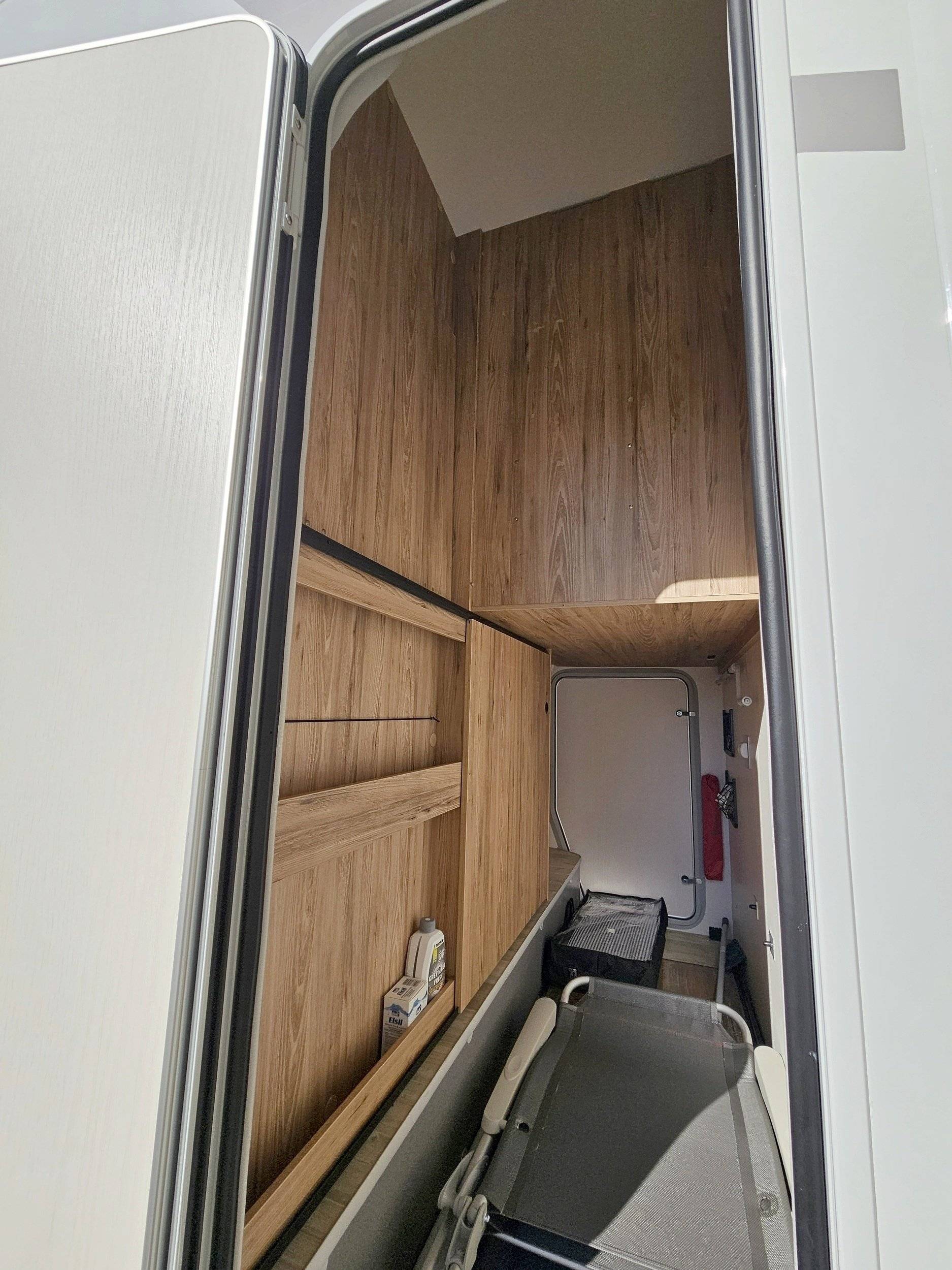 Bavaria BAVARIA T696D