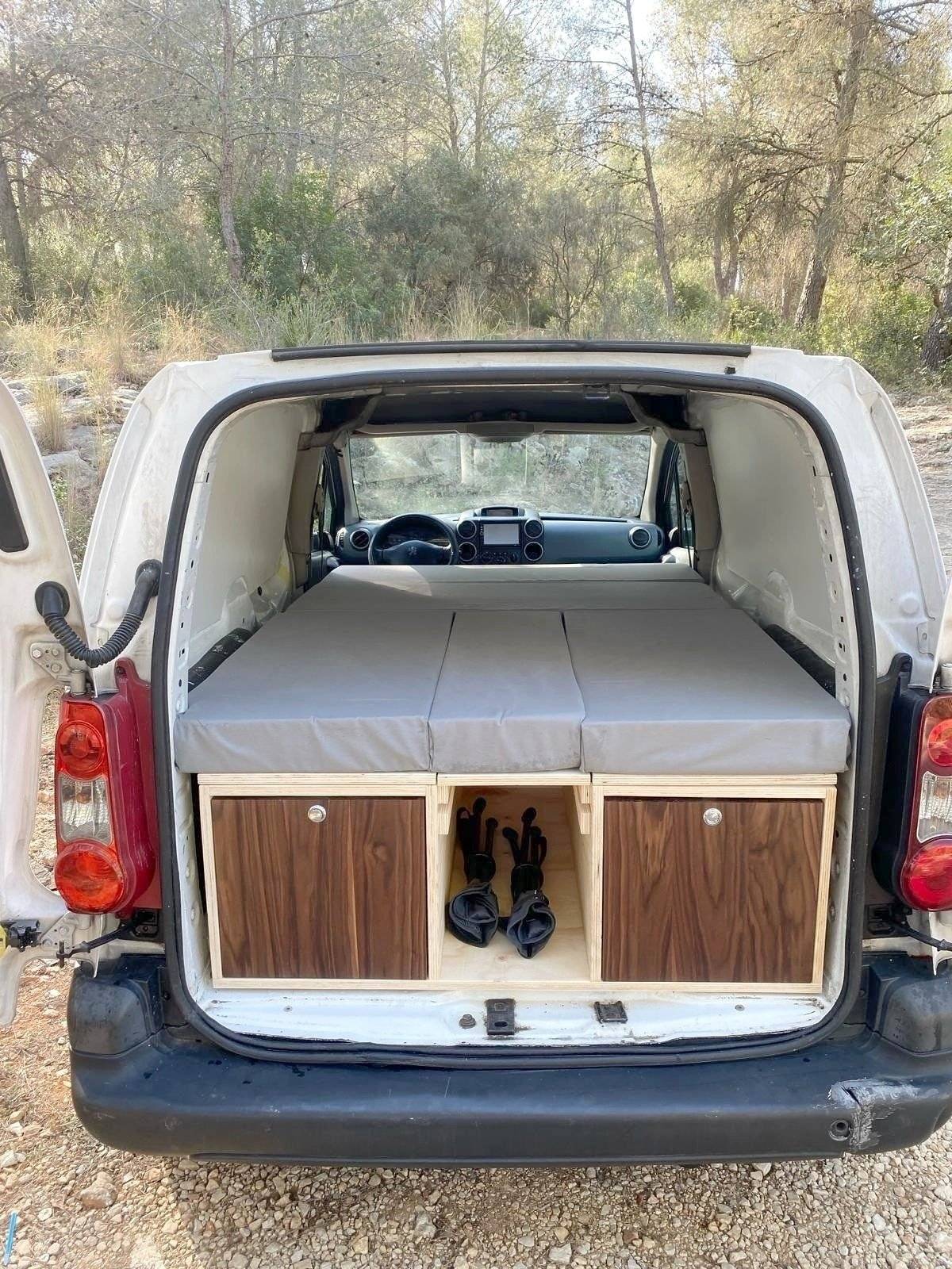 Armorique Van Partner1,6 HDI 110 Ch