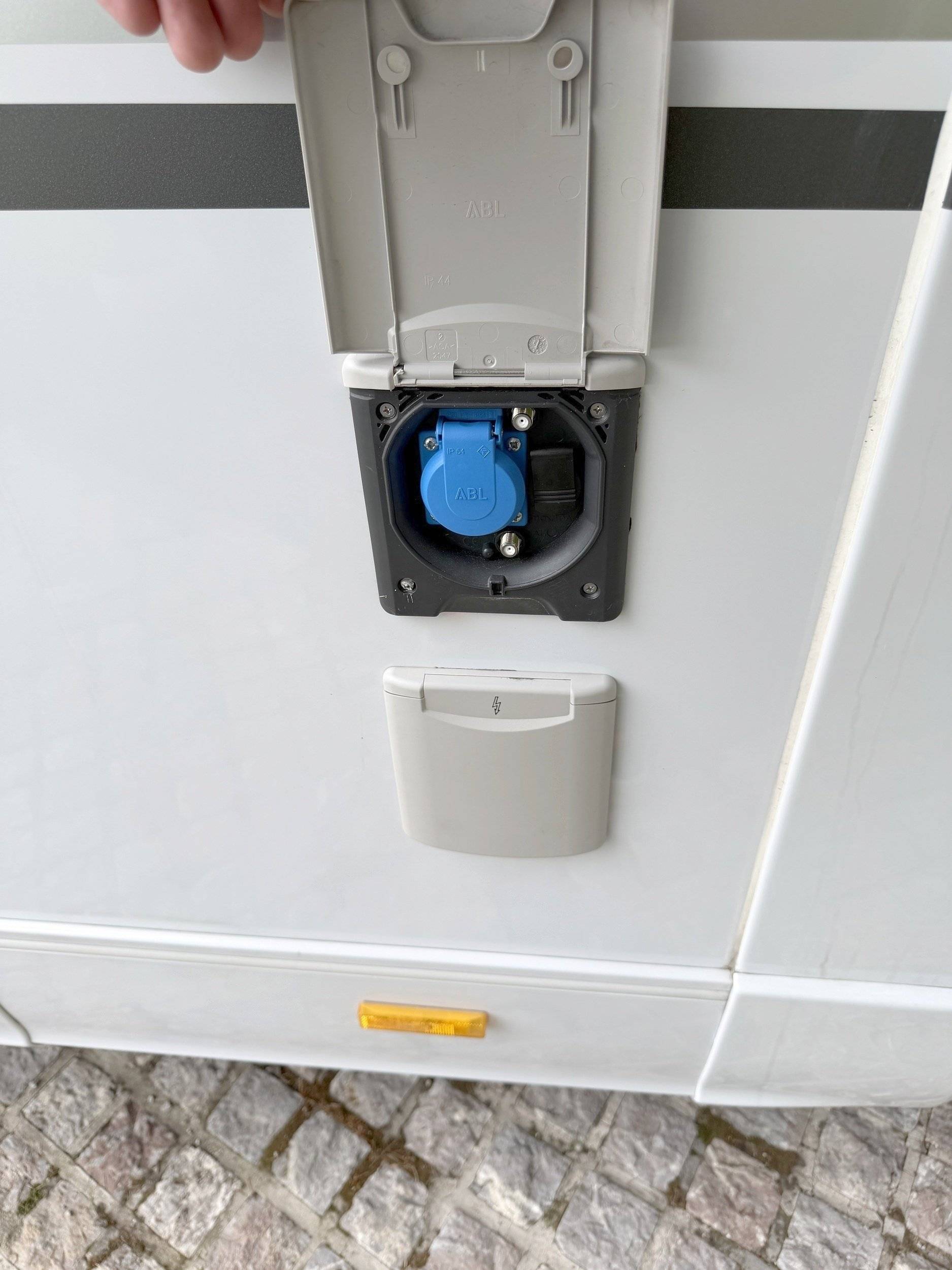 Adria 670 Sl Axess