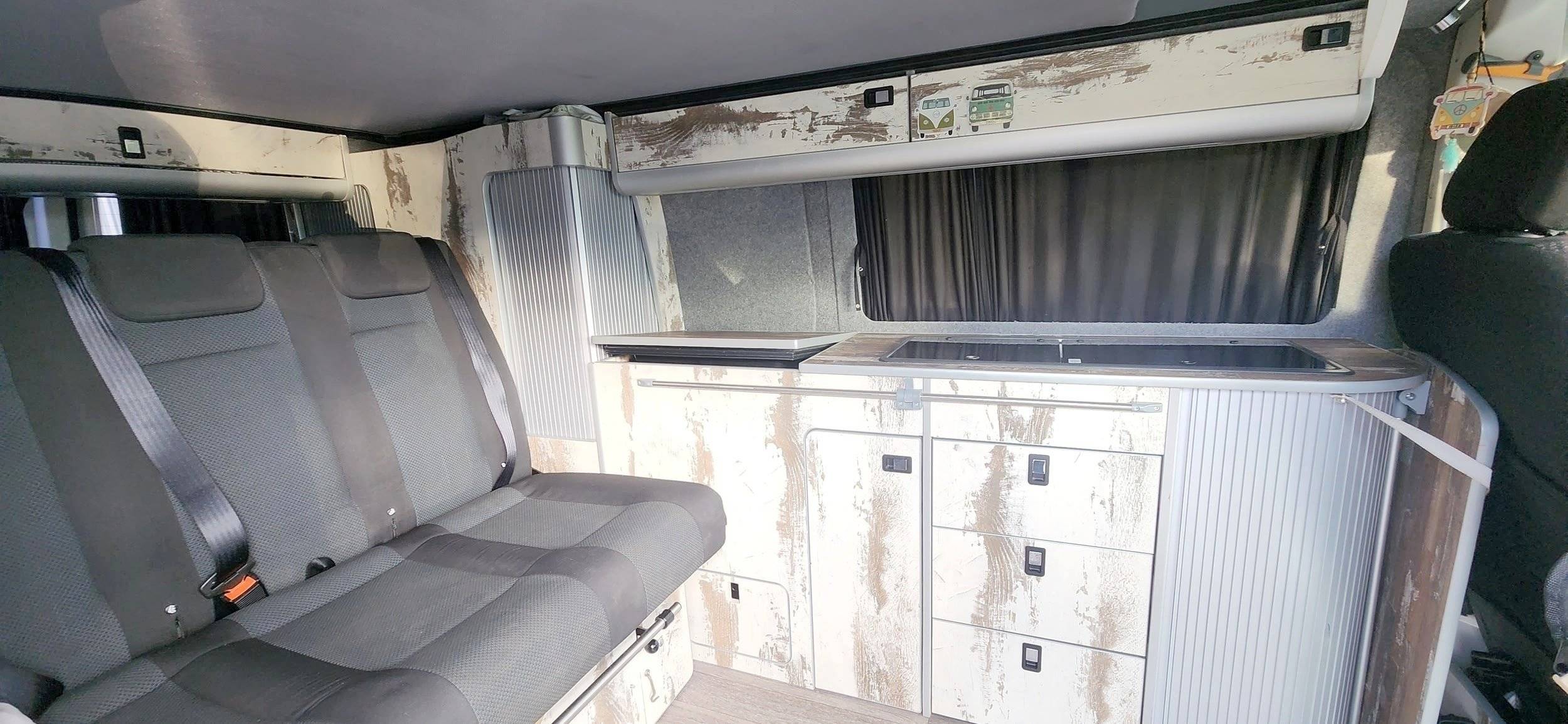Volkswagen T5 2 l 140 ch