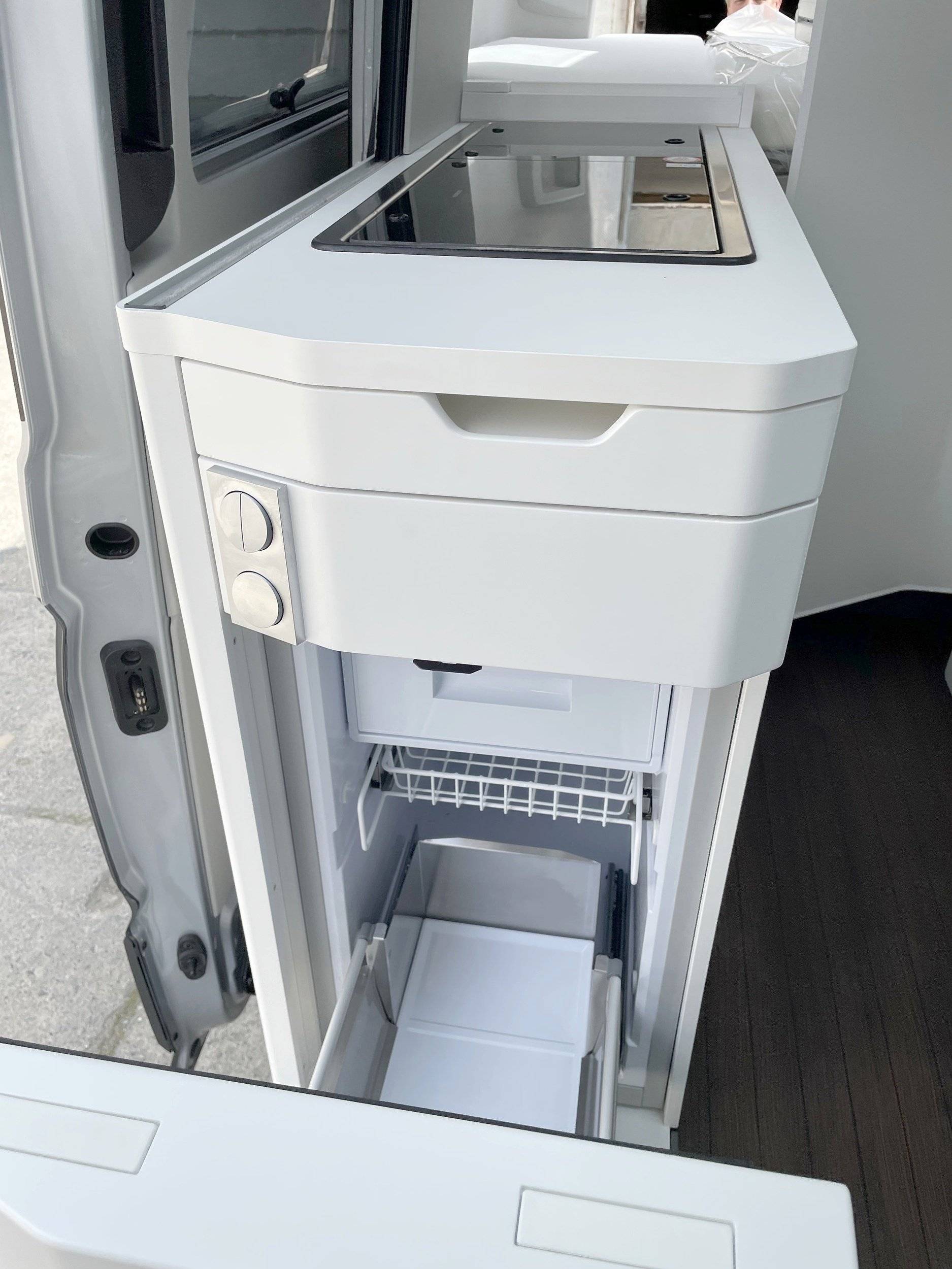 Volkswagen Grand California 600