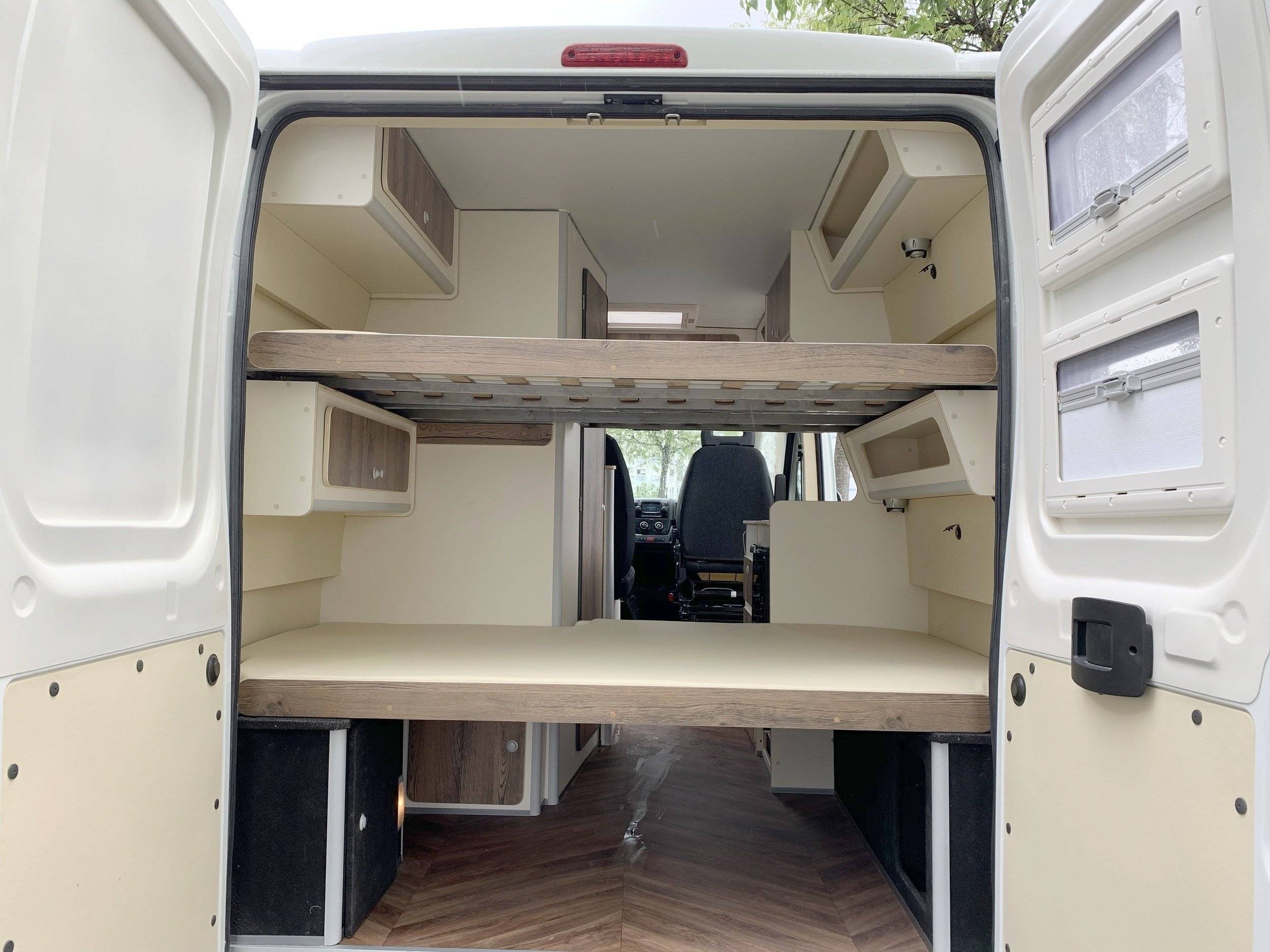 Berth Fiat Ducato 2,2 l JTD 130 ch. - Yescapa
