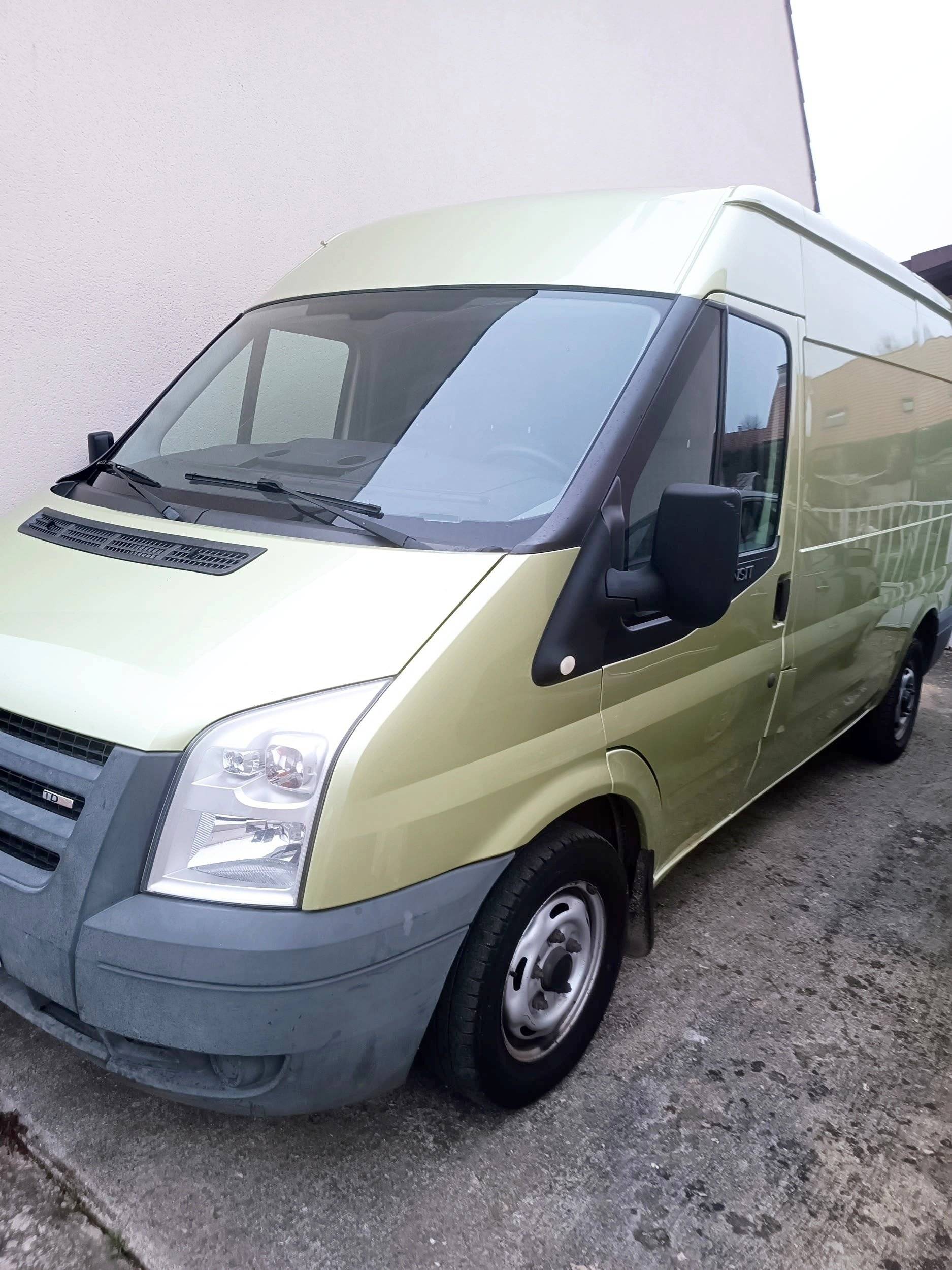Ford Transit 2,2 l TDCi 110 ch.