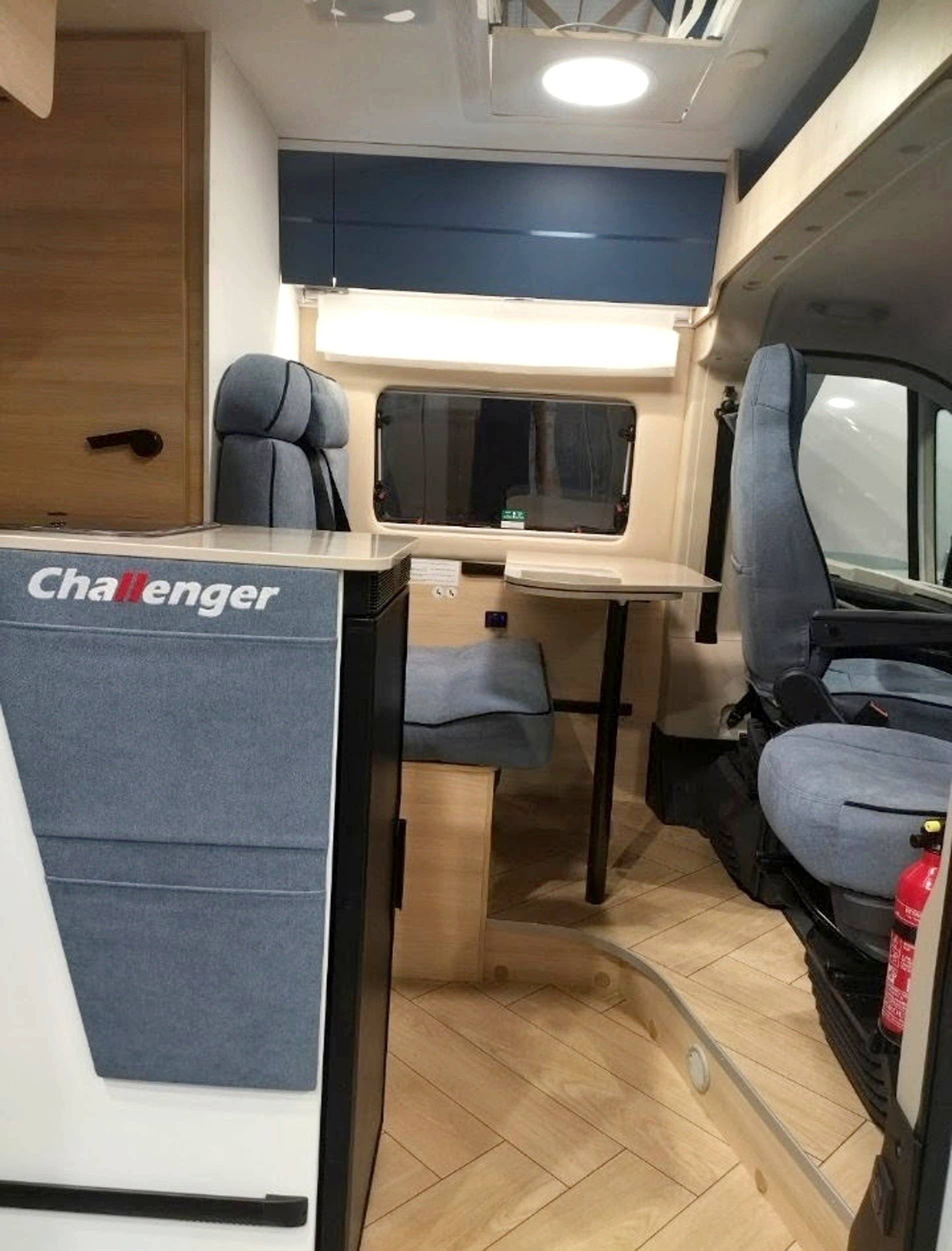 Menjador Citroën Jumper 2,2 l 120ch - Yescapa