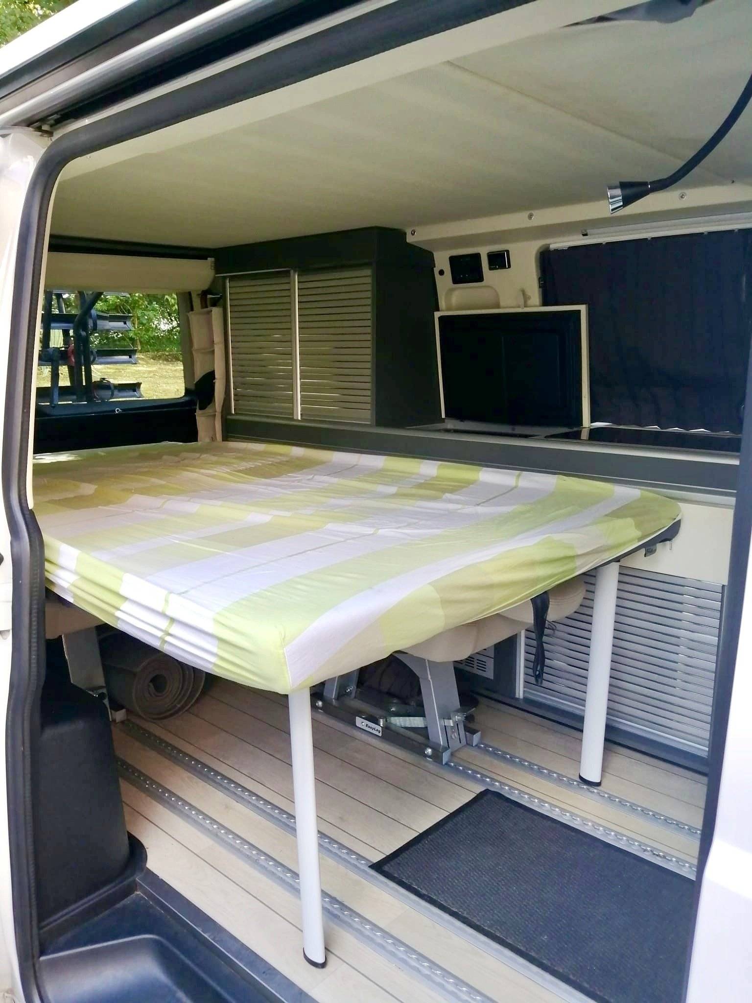 Berth Volkswagen - Yescapa