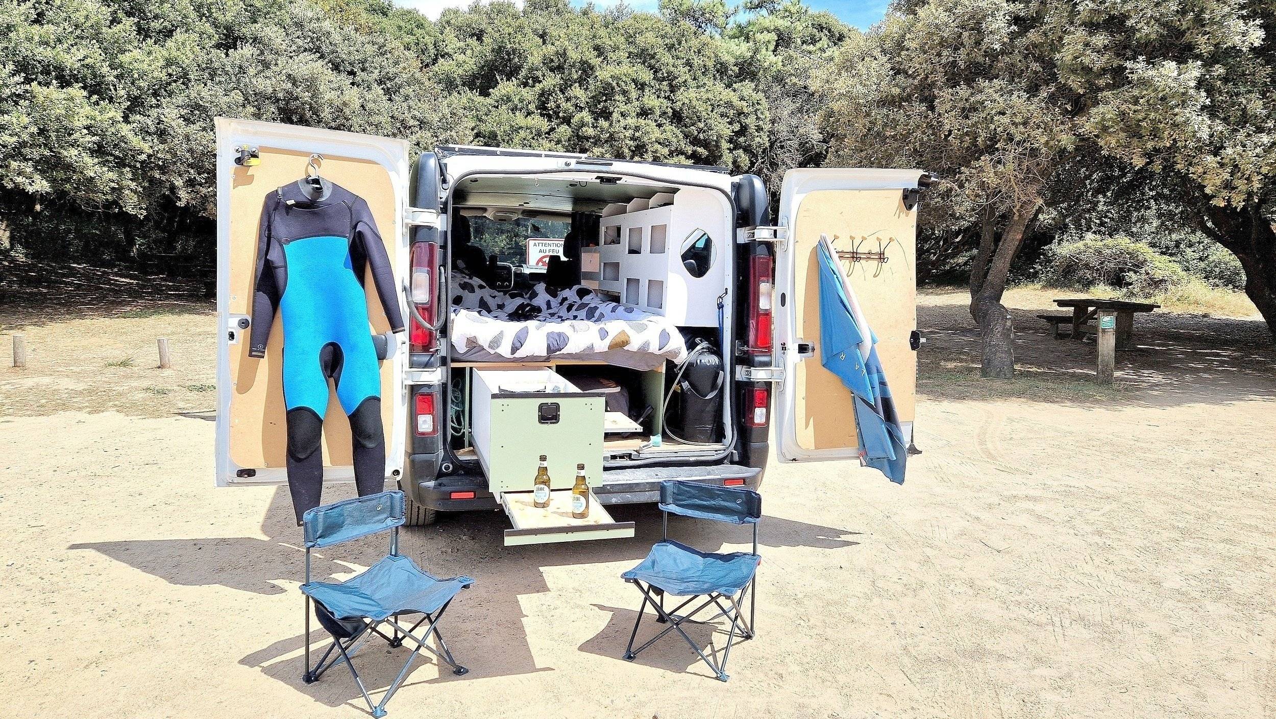 Voorkant 3/4 Renault Renault Trafic - Yescapa