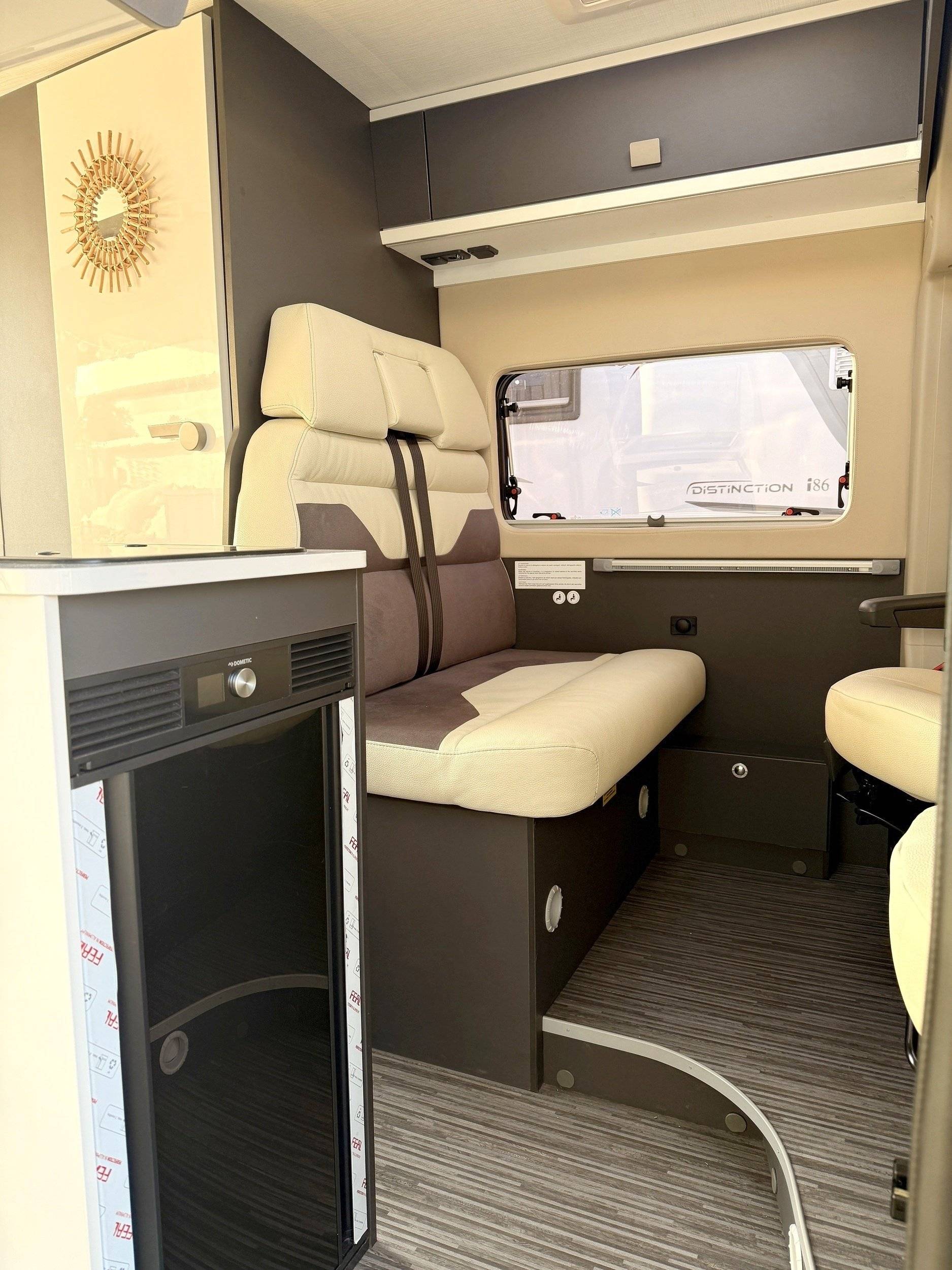 Dinette Fiat Fiat Ducato, 2.3 l 140 Multijet, Euro 6d-Temp - Yescapa