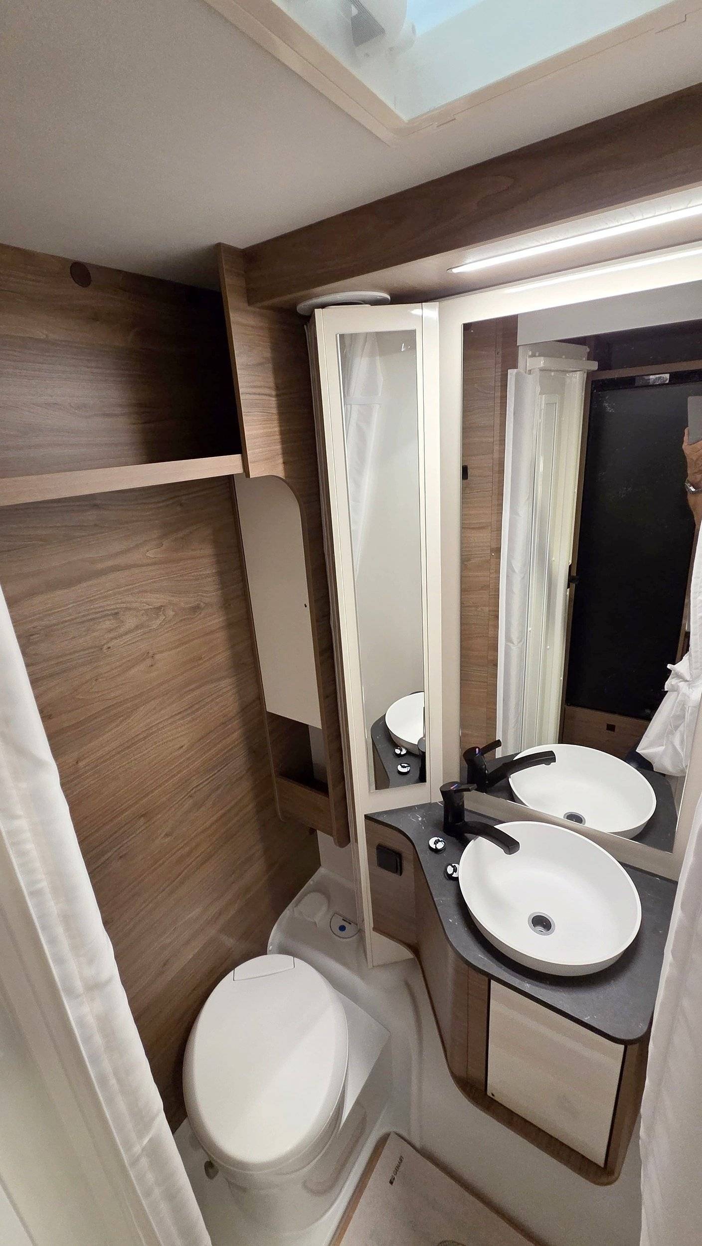 Blucamp Ocean 650