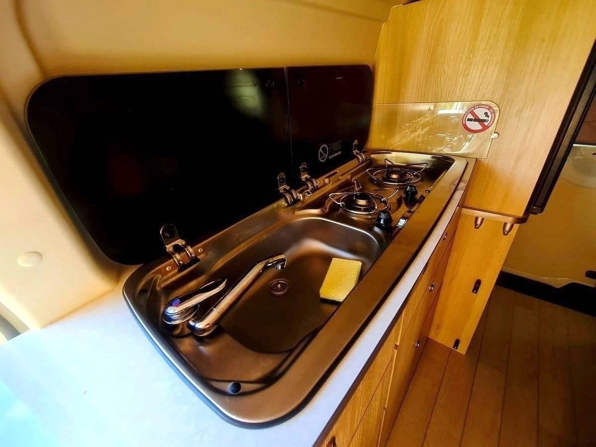 Kitchen Ford Ford Transit Custom - Yescapa
