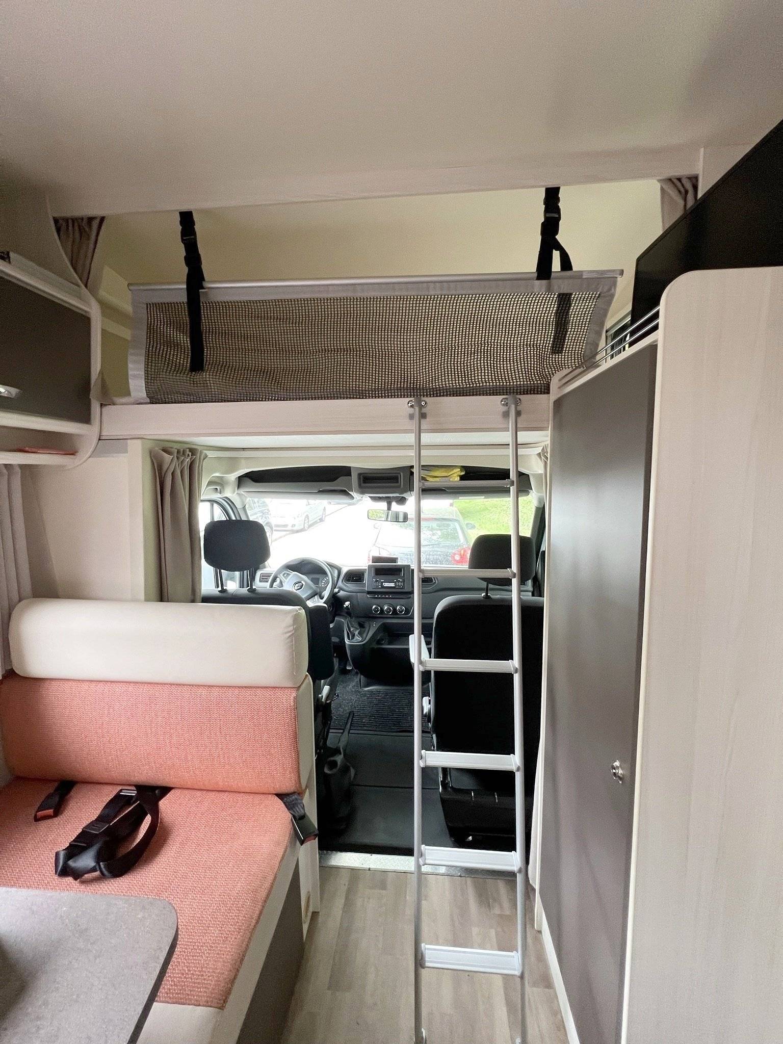 Ahorn Master 2,3 l 145 ch