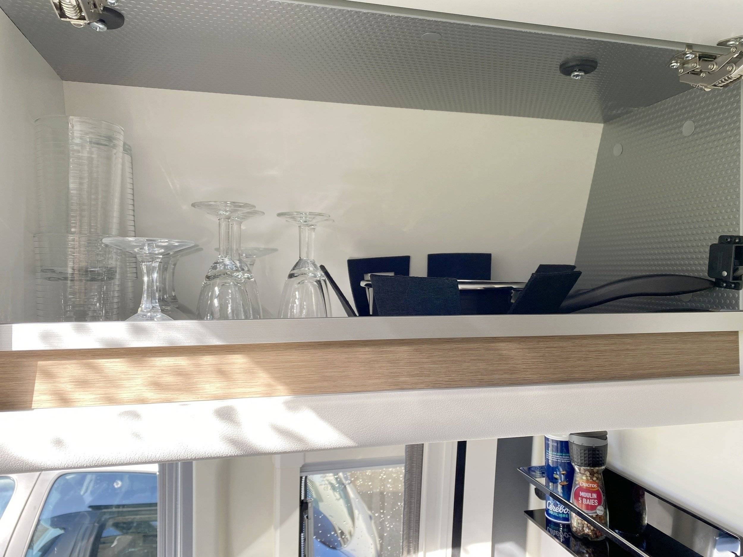 Campérêve 643 LIMITED